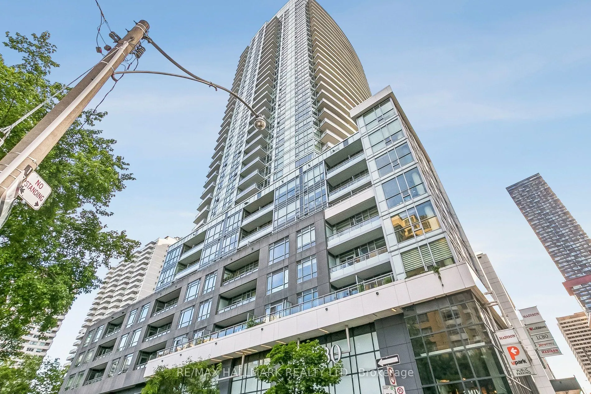 98 Lillian Street #1212