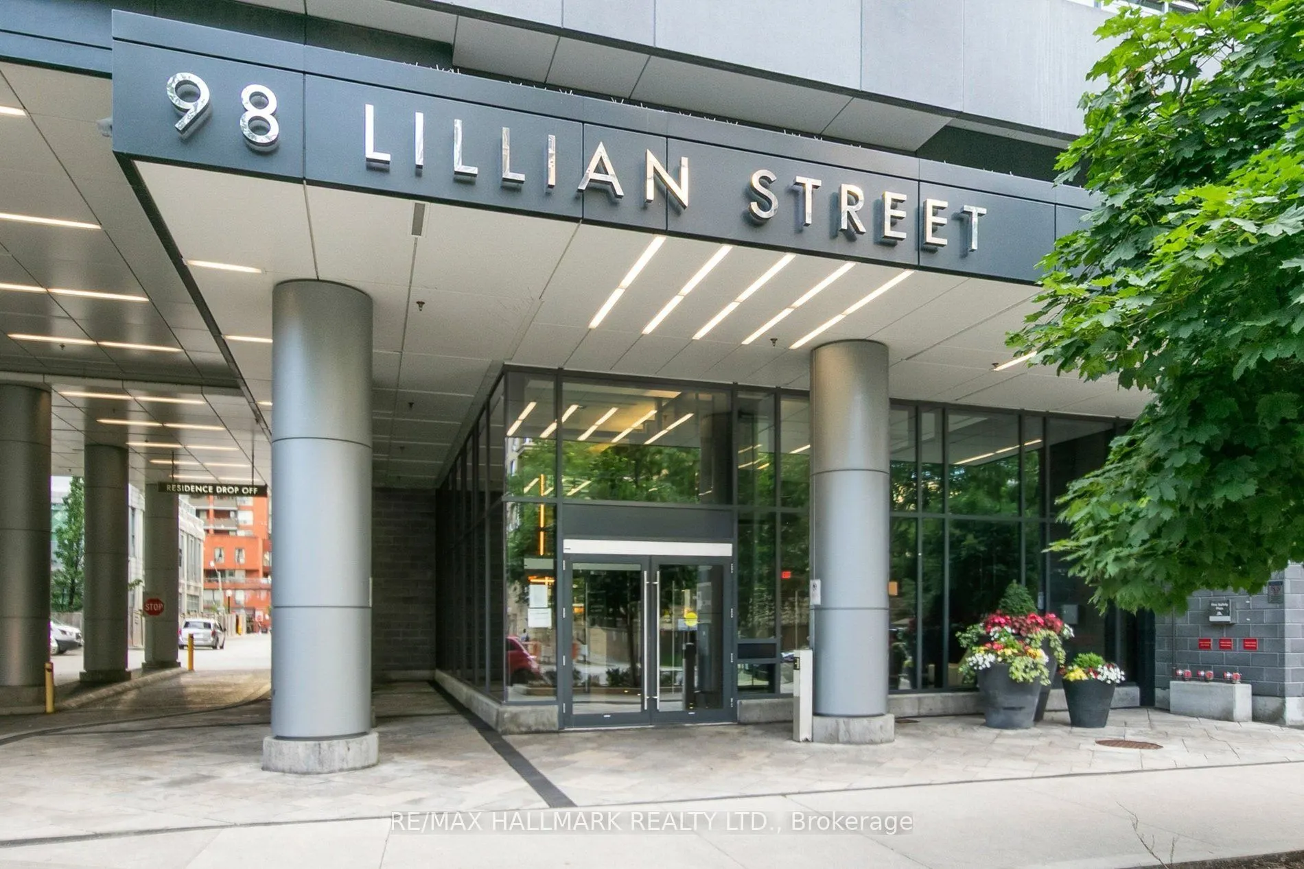 98 Lillian Street #1212