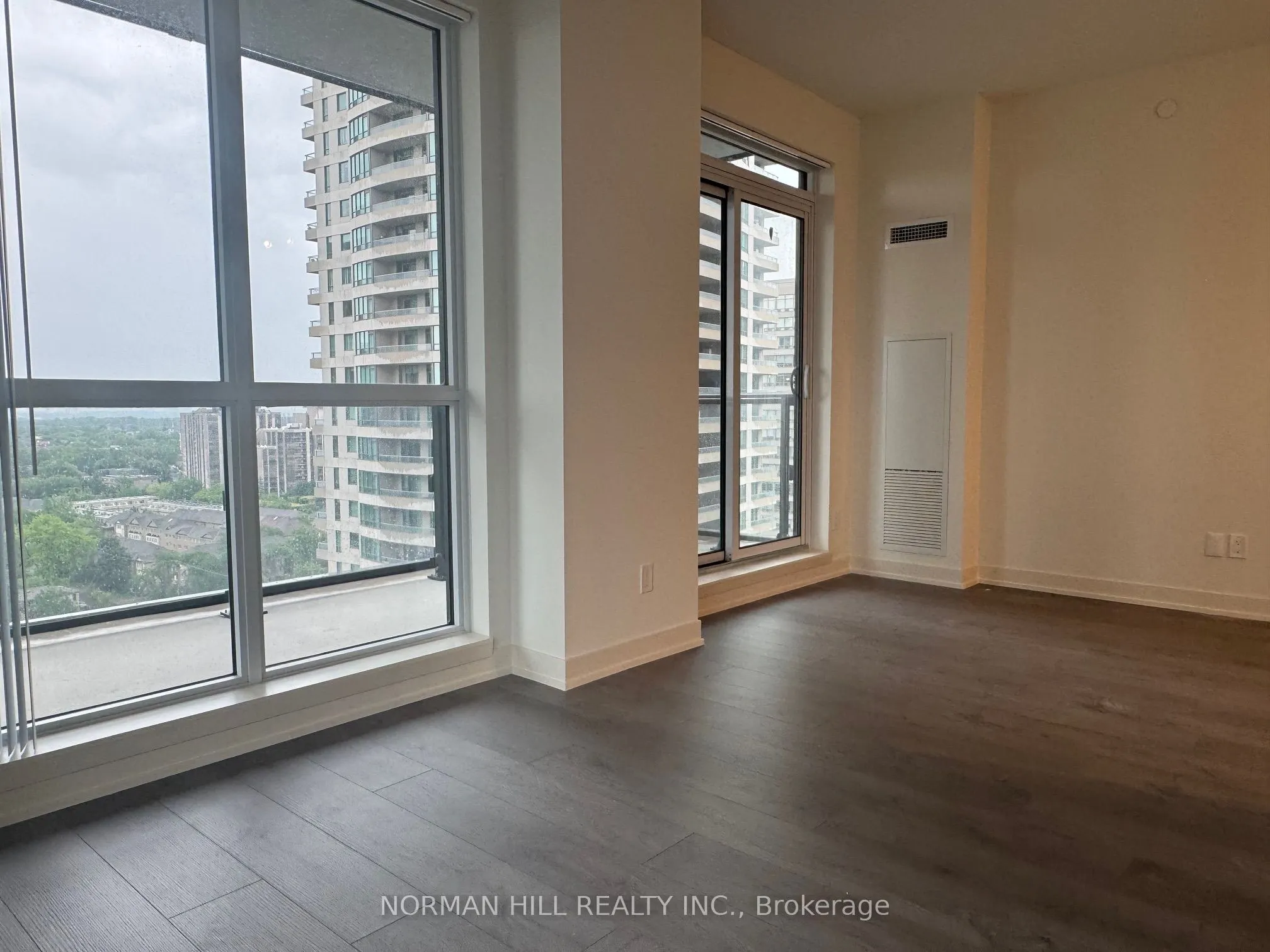 4955 Yonge Street #1619