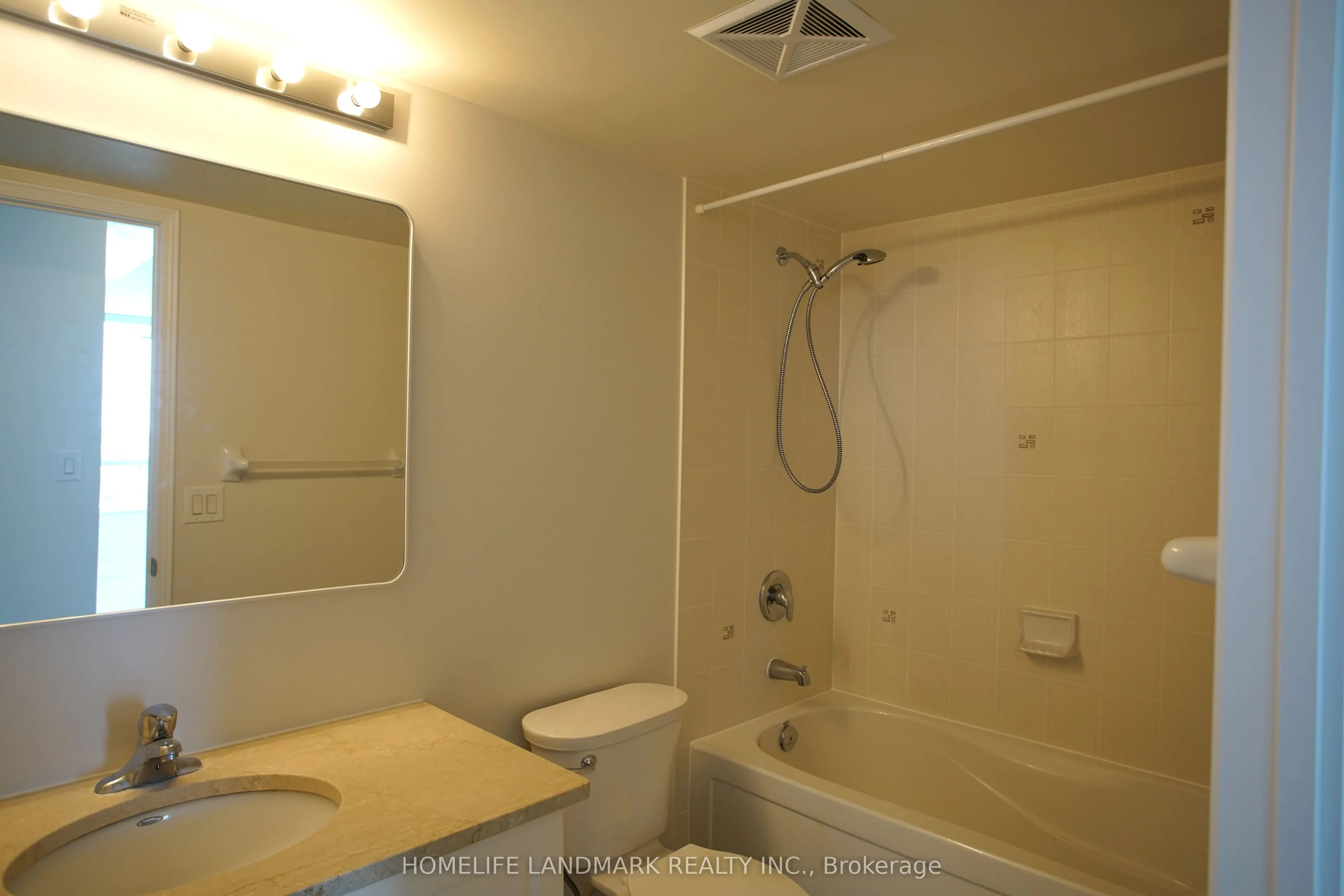 35 Hollywood Avenue #1606
