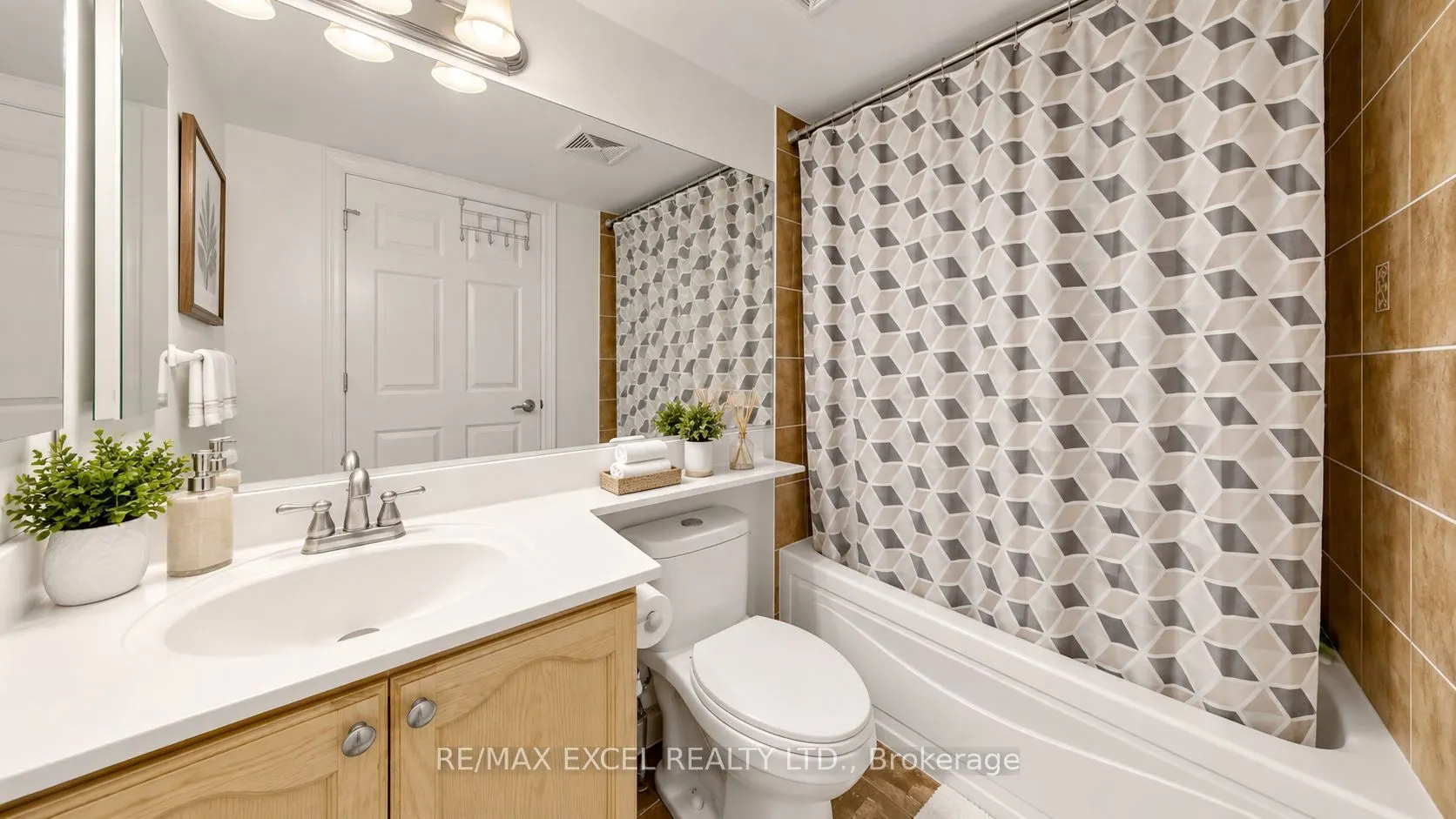 15 Greenview Avenue #2510