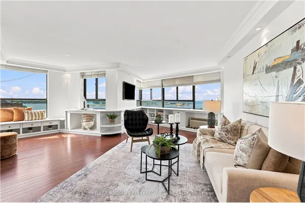 270 Queens Quay W #1201/02