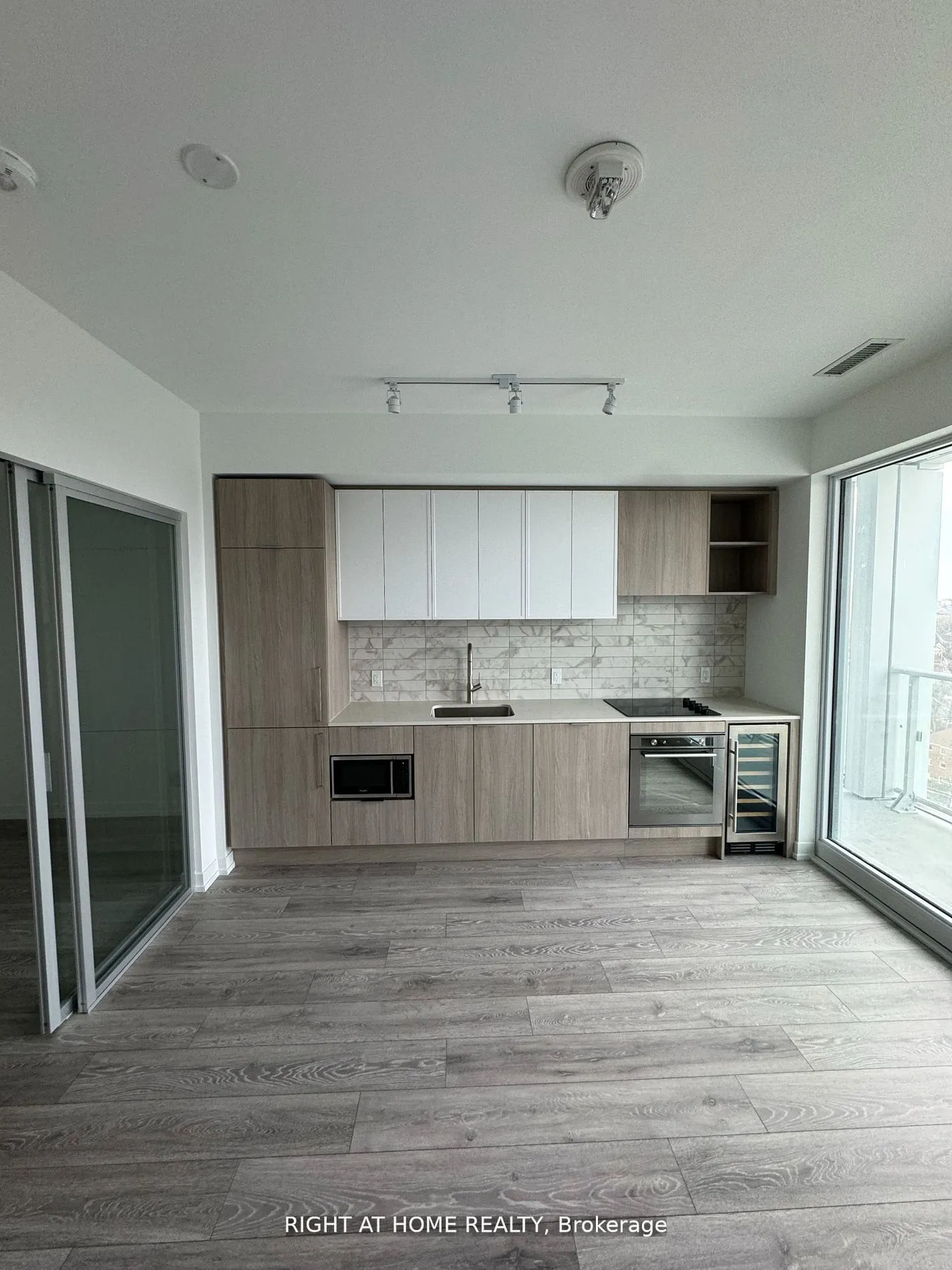 2020 Bathurst Street #1512