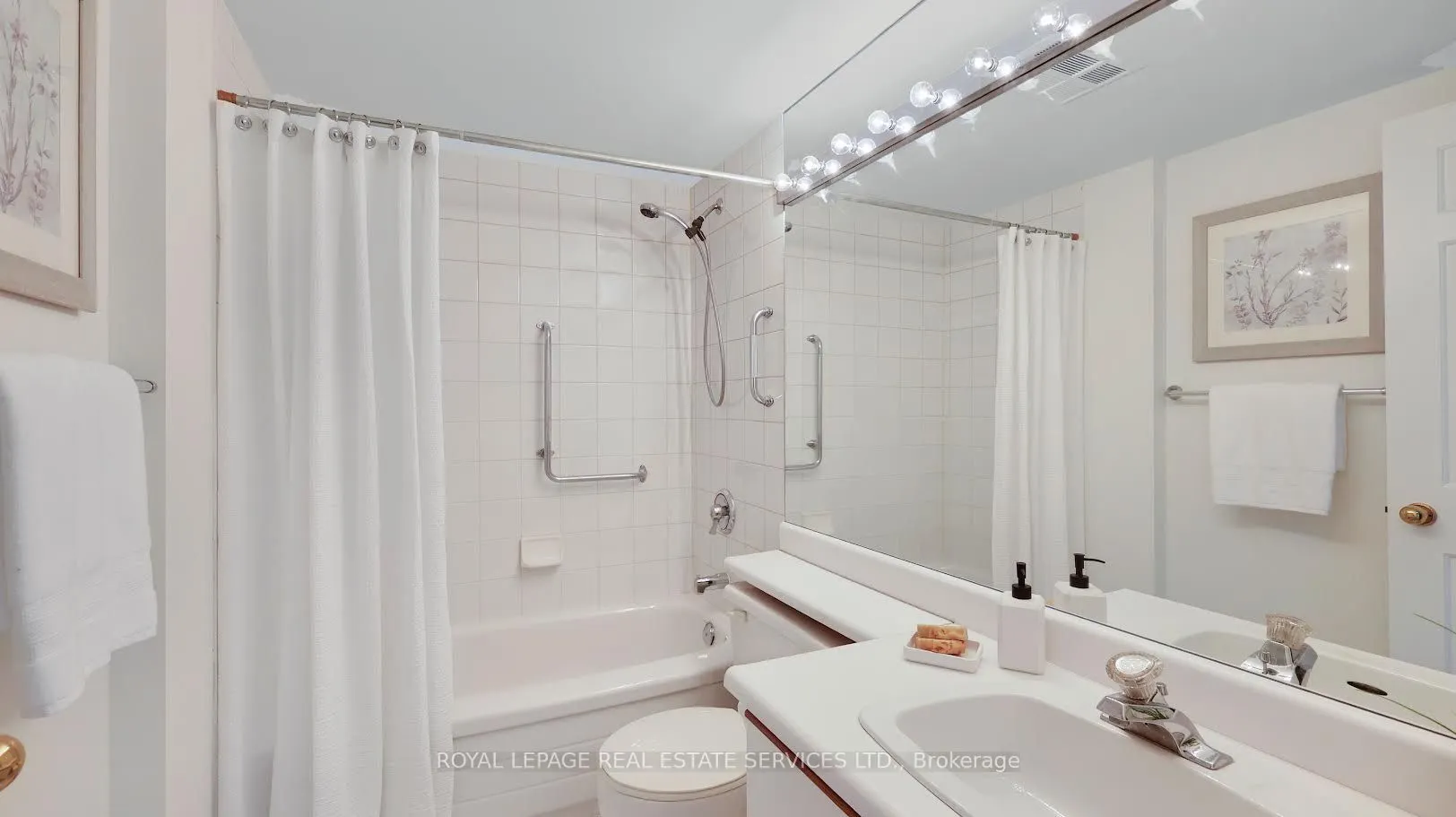 215 The Donway W #616