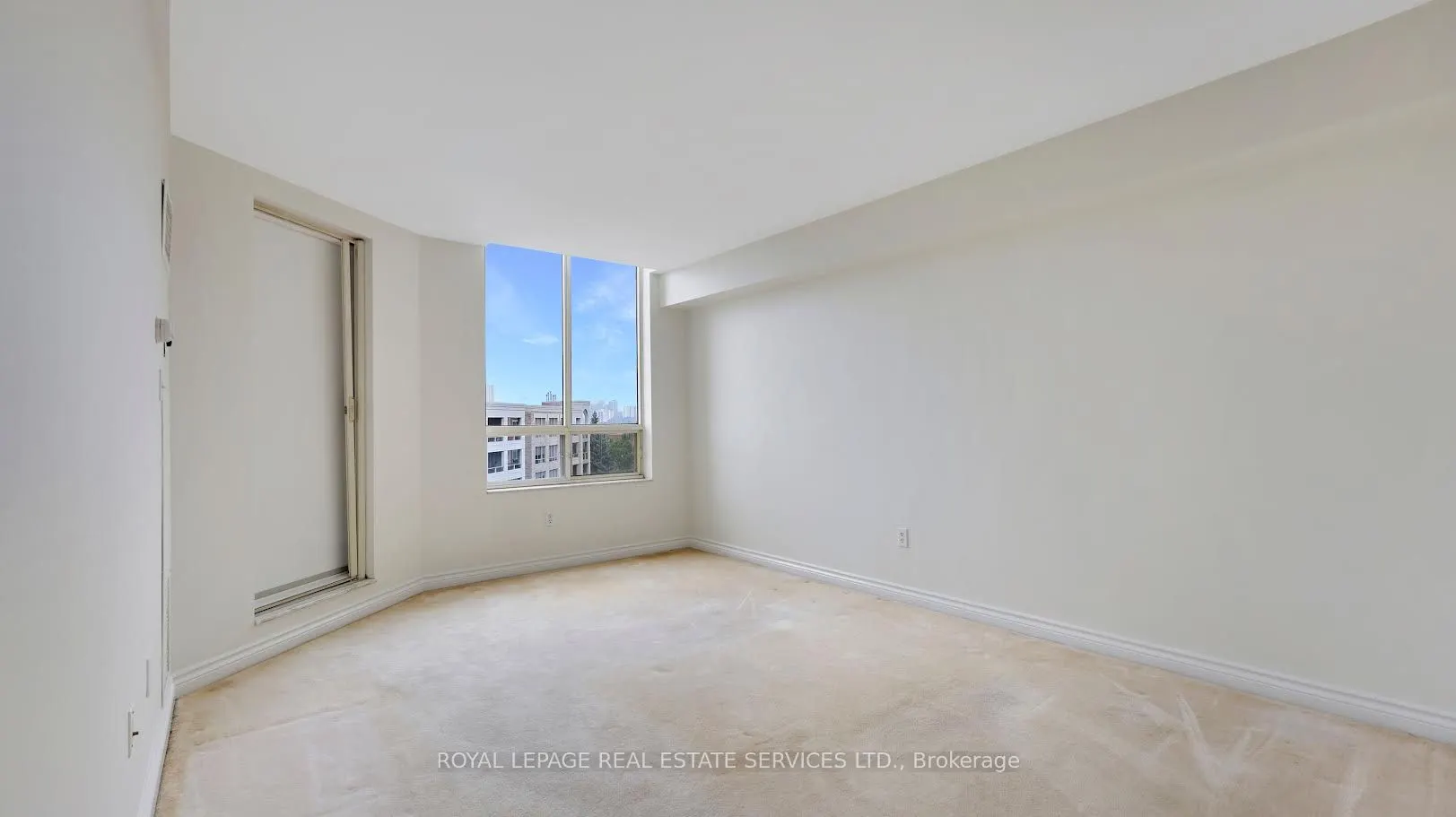 215 The Donway W #616