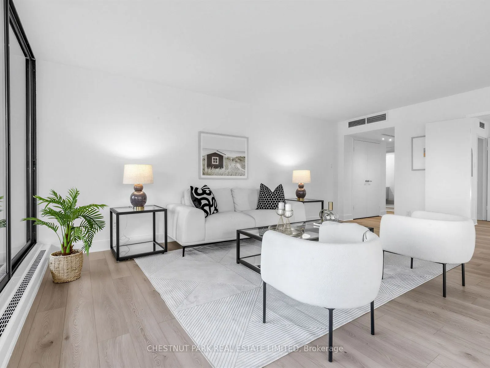 10 Avoca Avenue #401