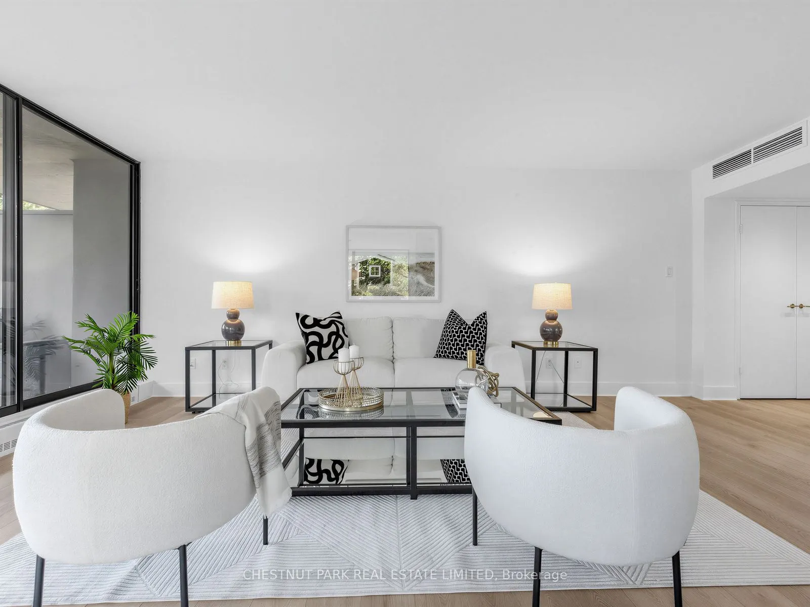 10 Avoca Avenue #401