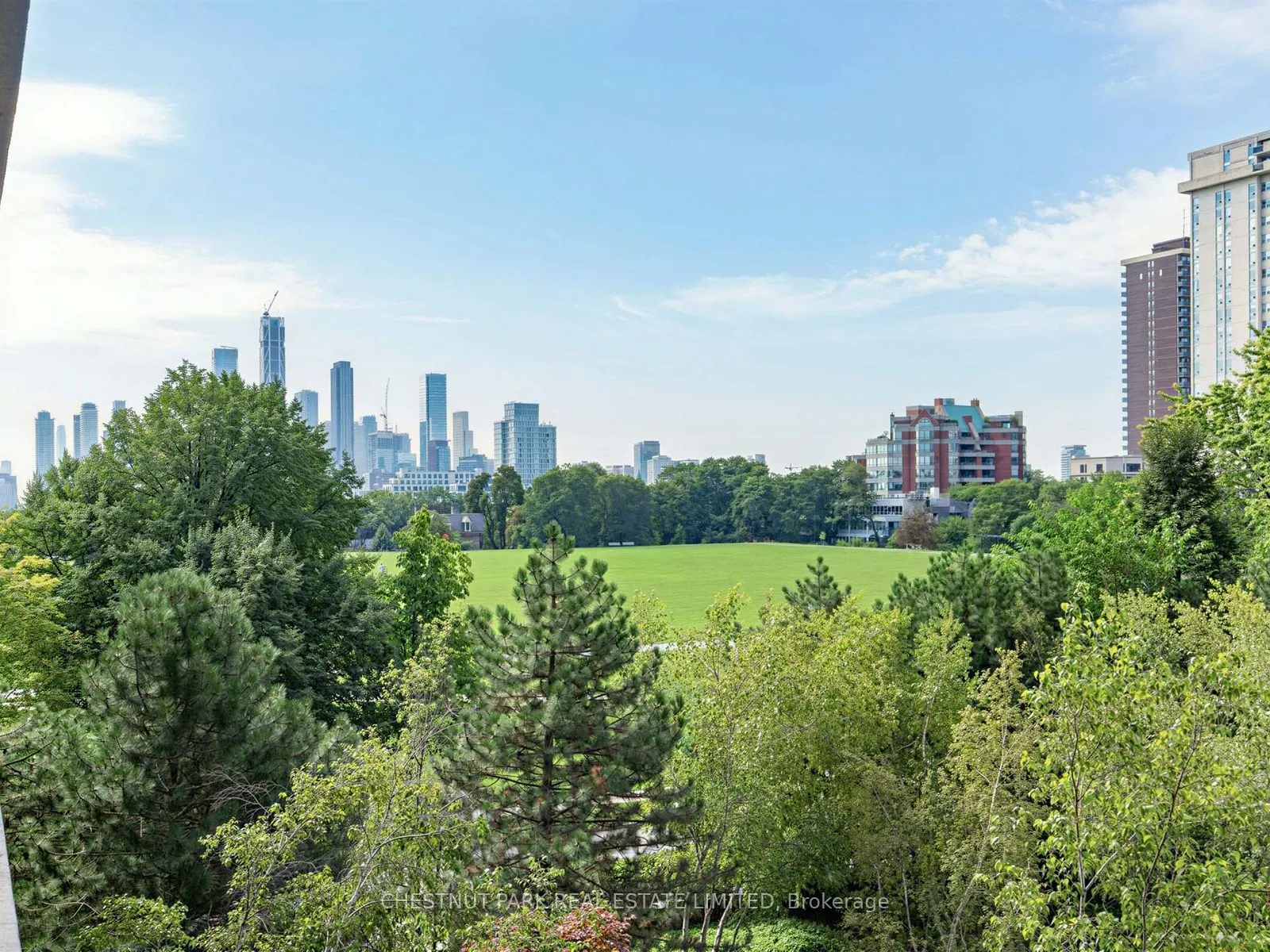 10 Avoca Avenue #401