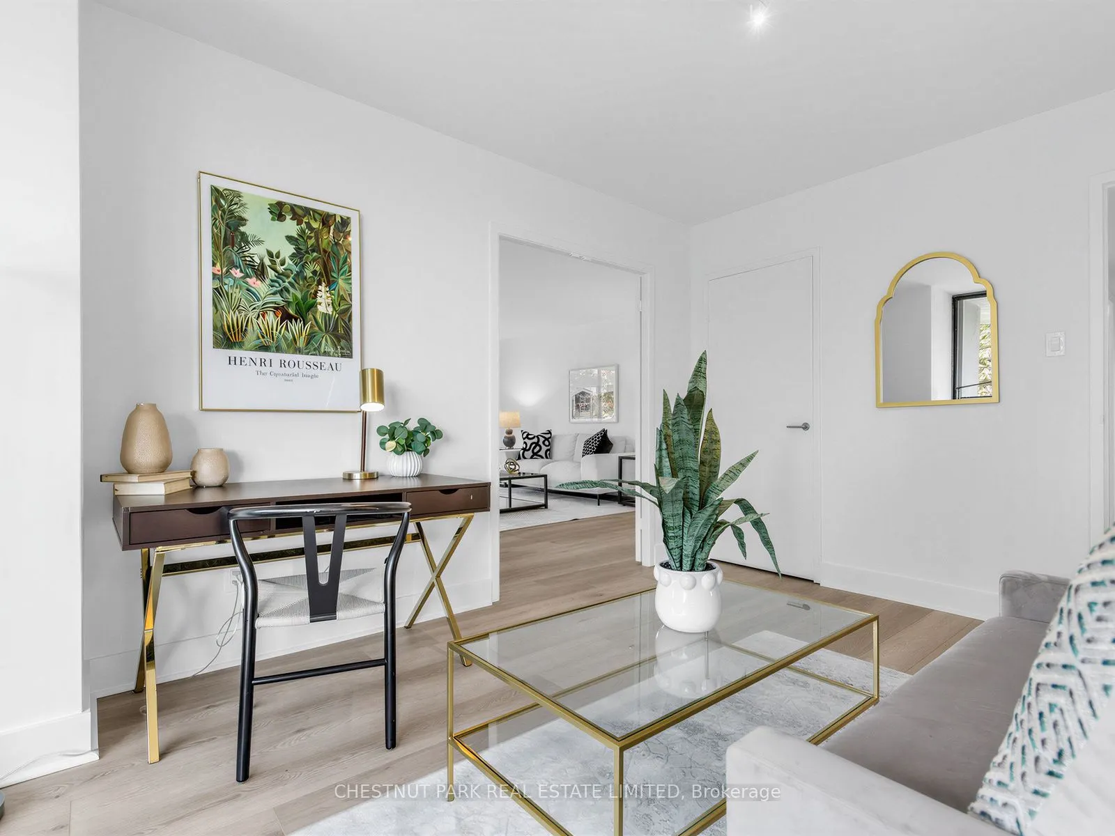 10 Avoca Avenue #401