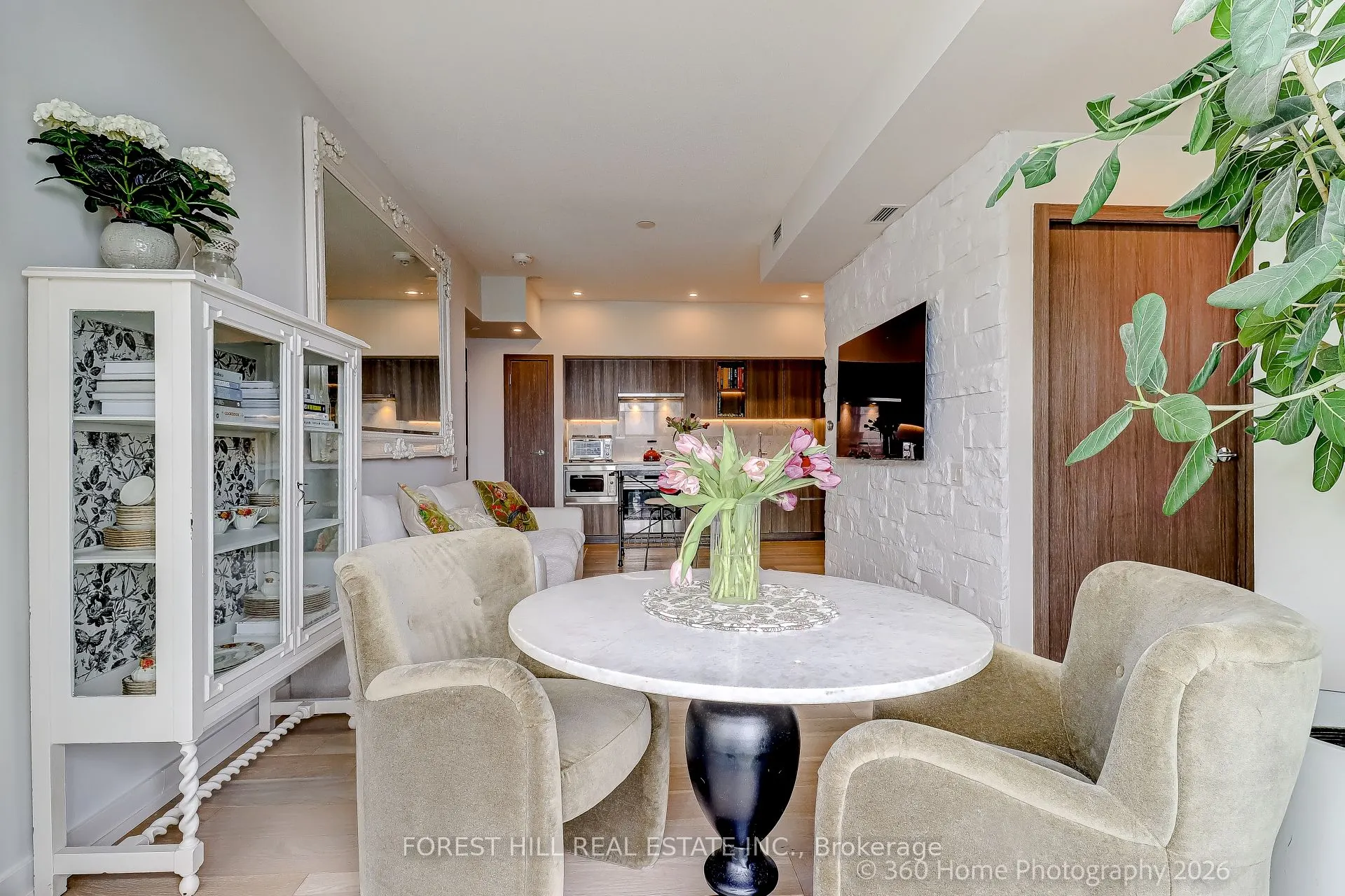 17 Bathurst Street #1215