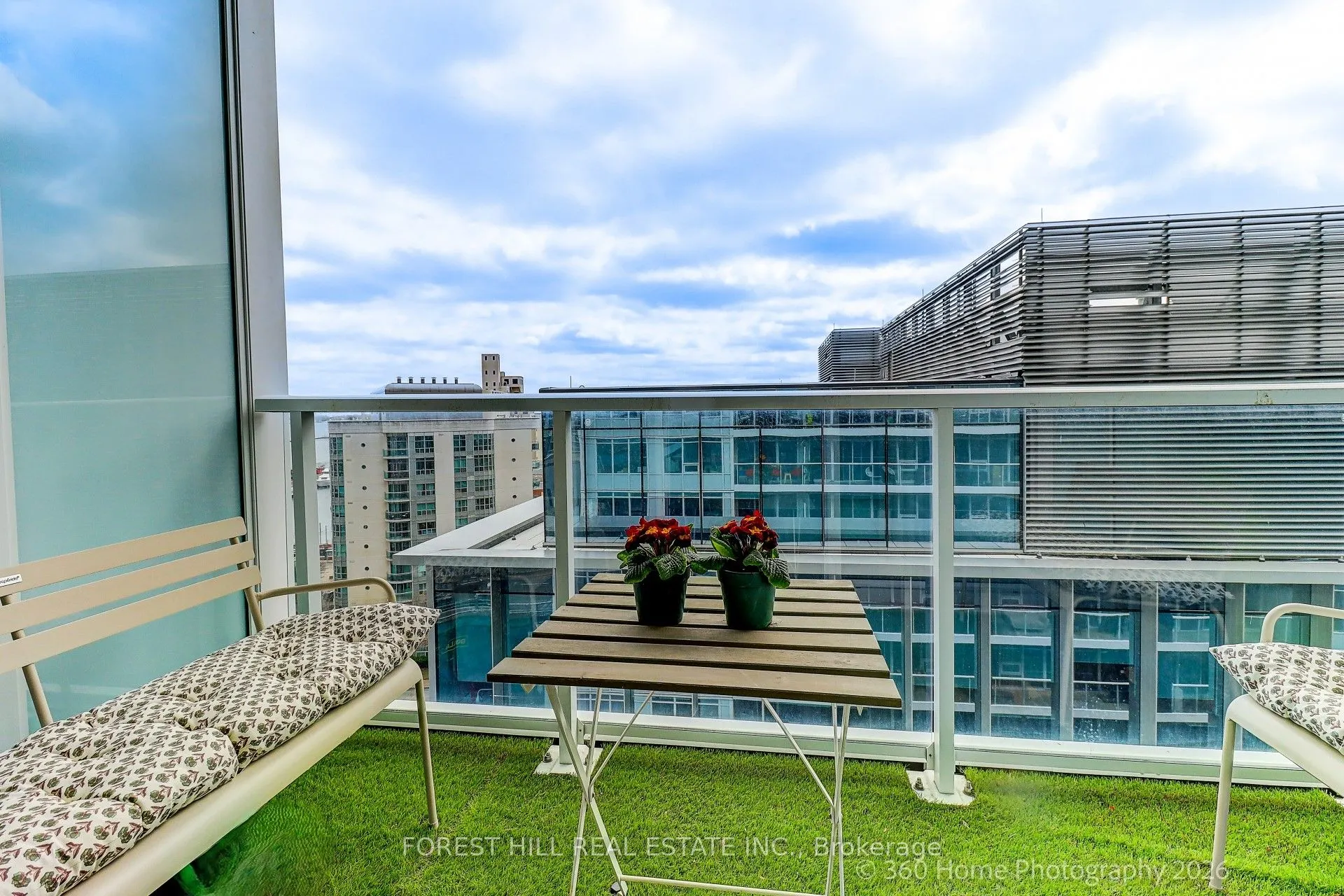17 Bathurst Street #1215