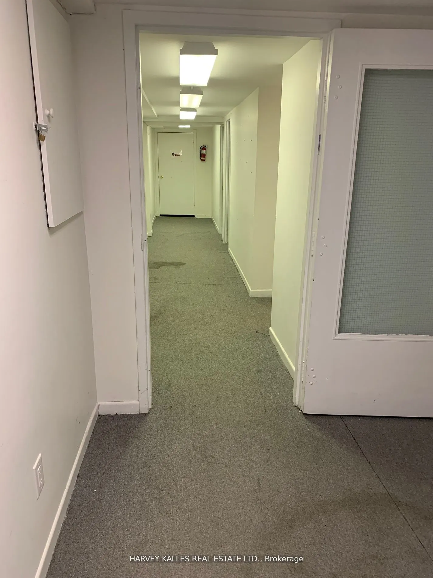 258 Wilson Avenue #B100