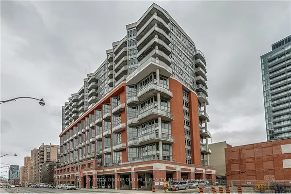 255 Richmond Street E