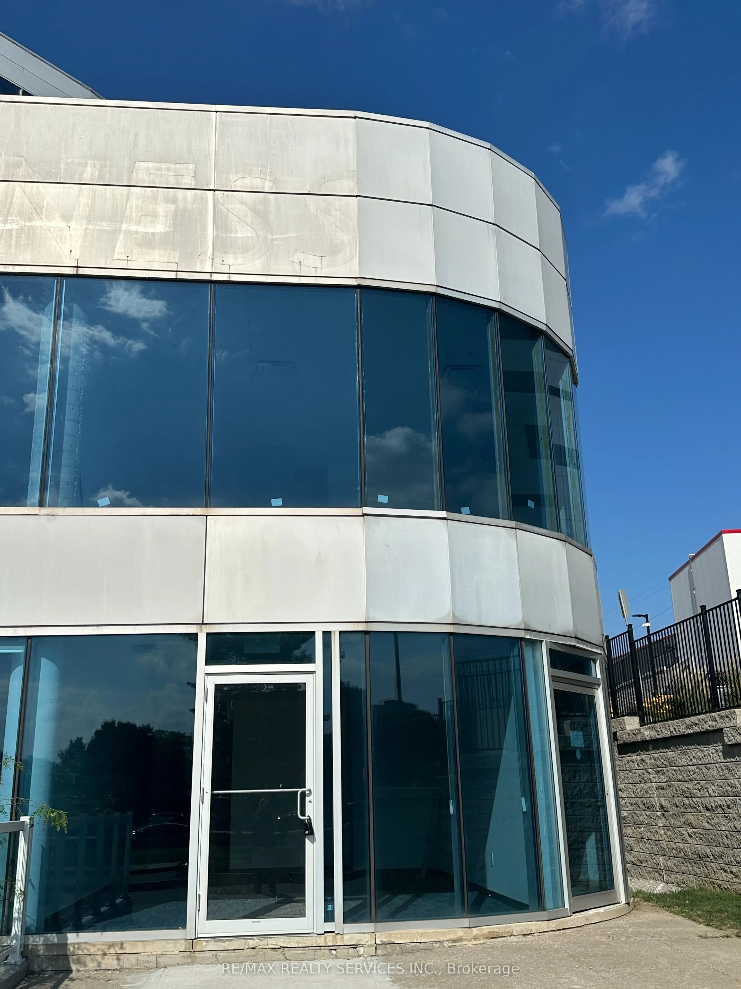 105 Gordon Baker Road #104