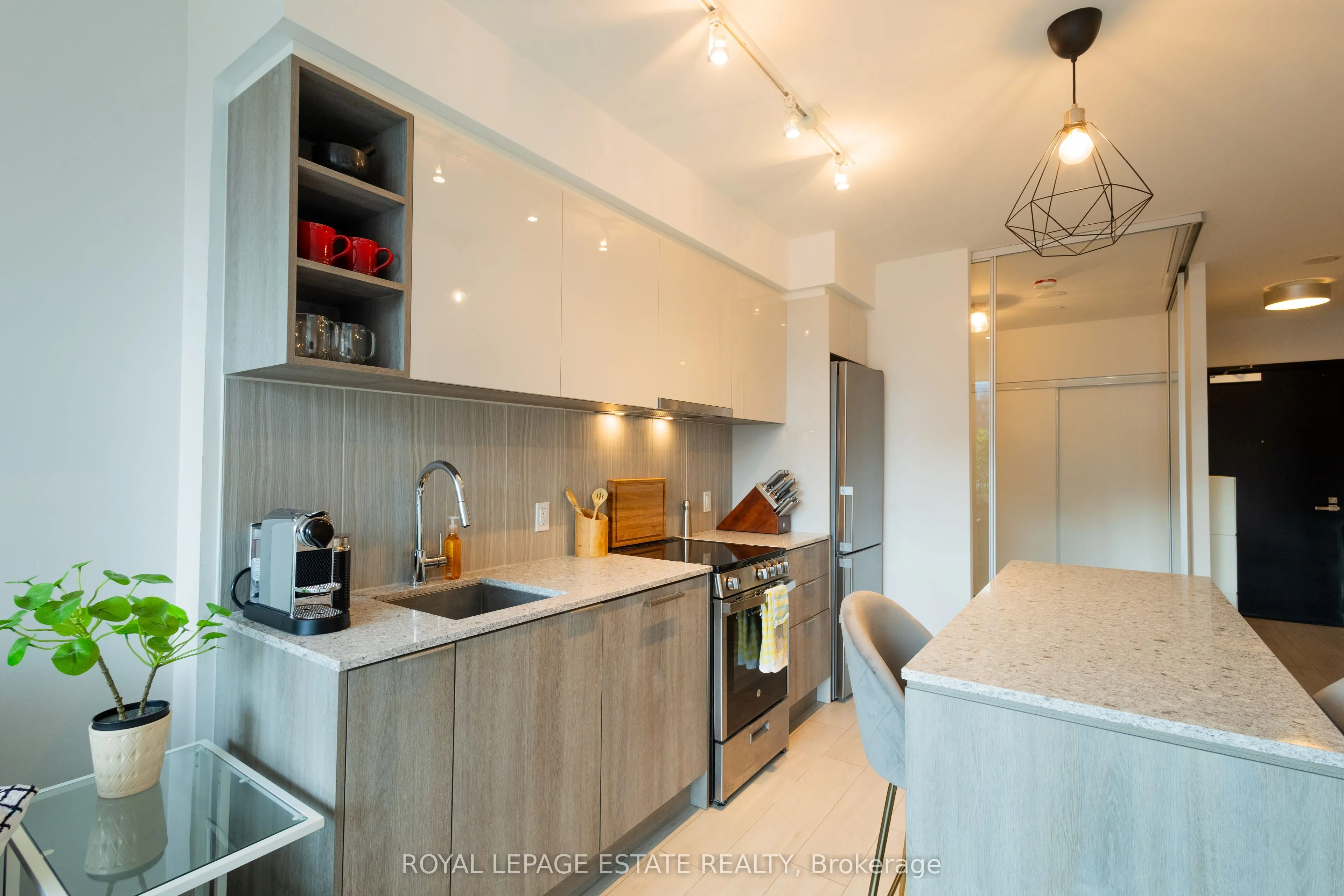 31 Tippett Road #657