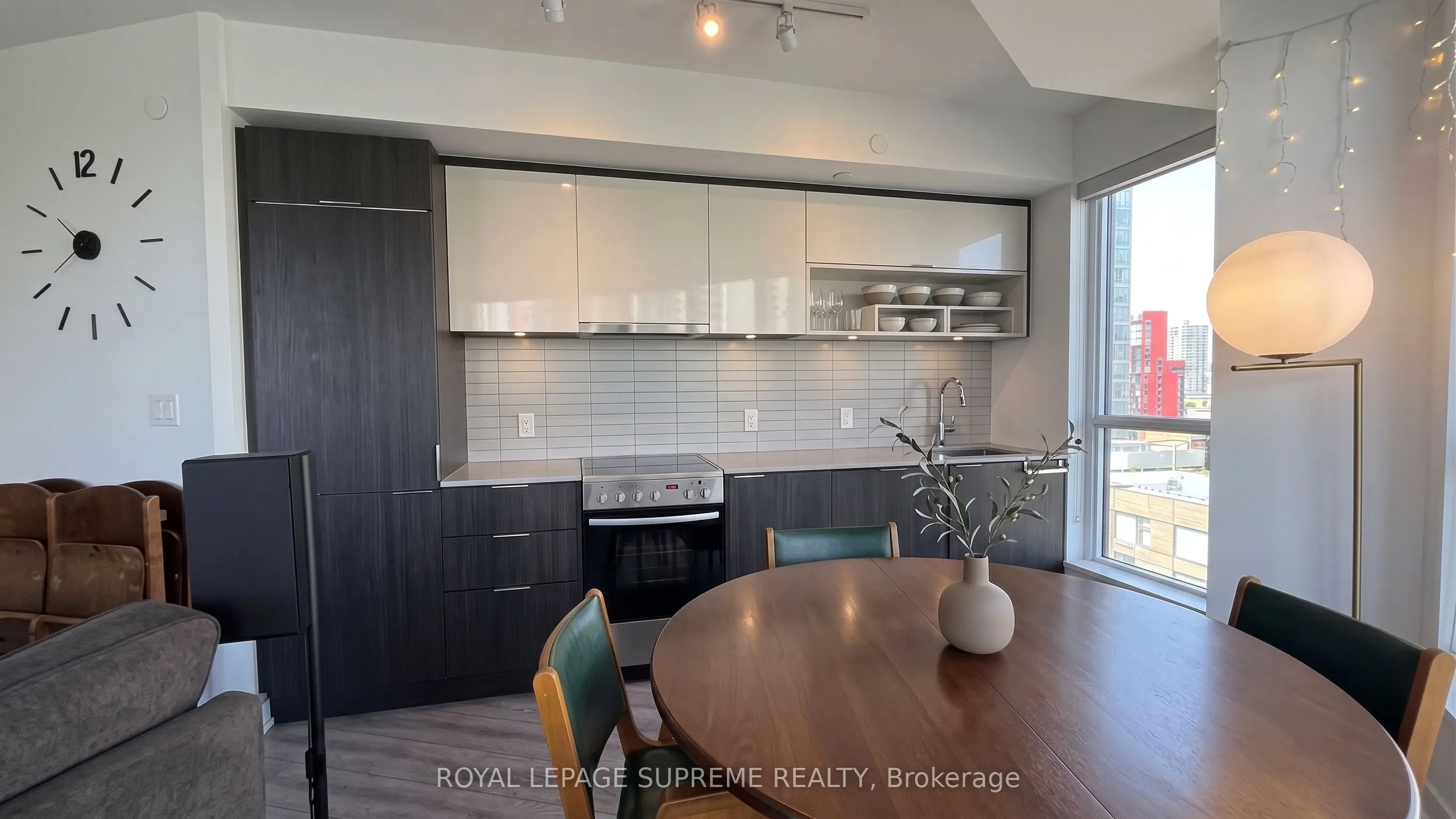 159 Wellesley Street E #603