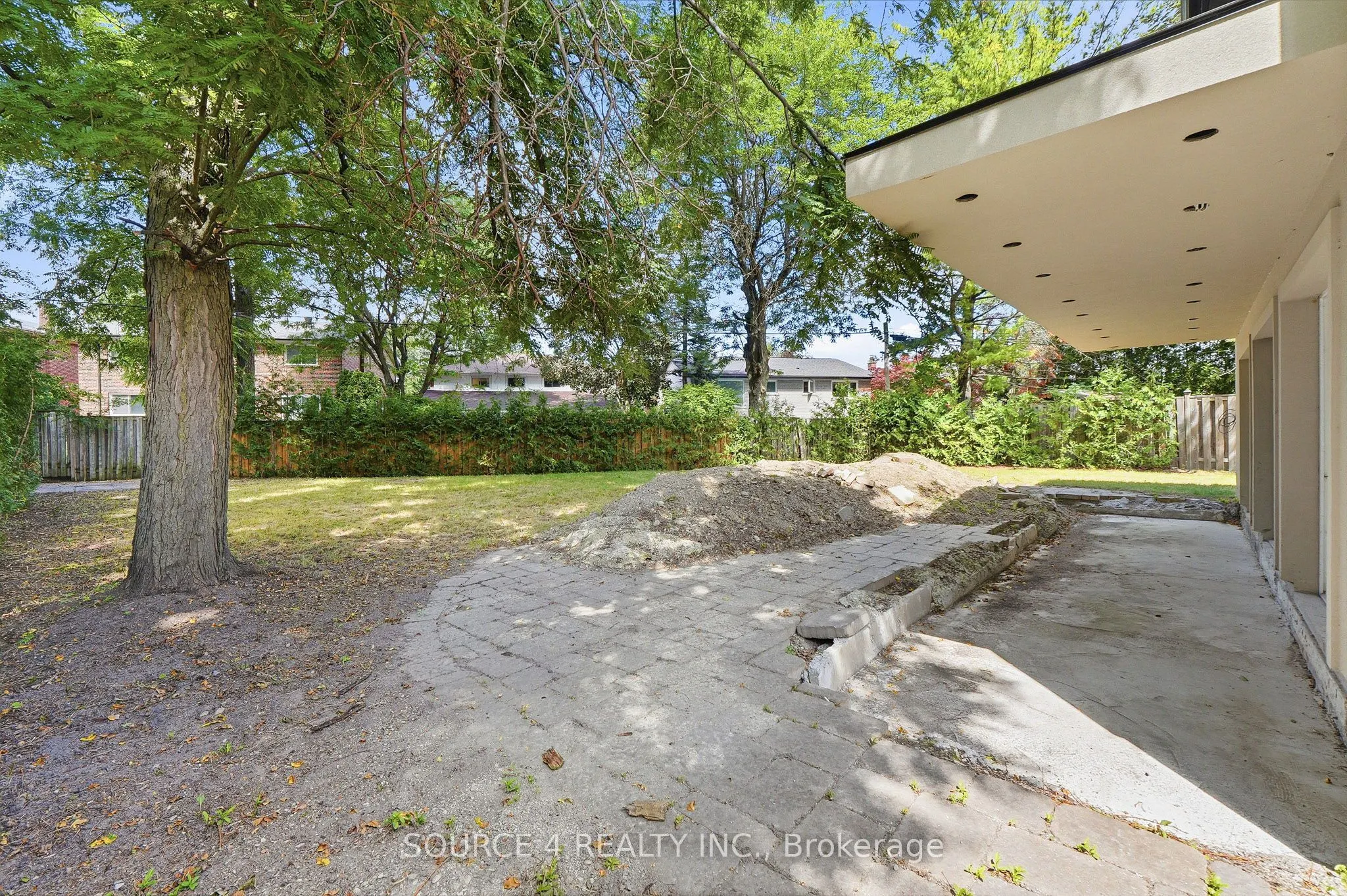 290 Newton Drive