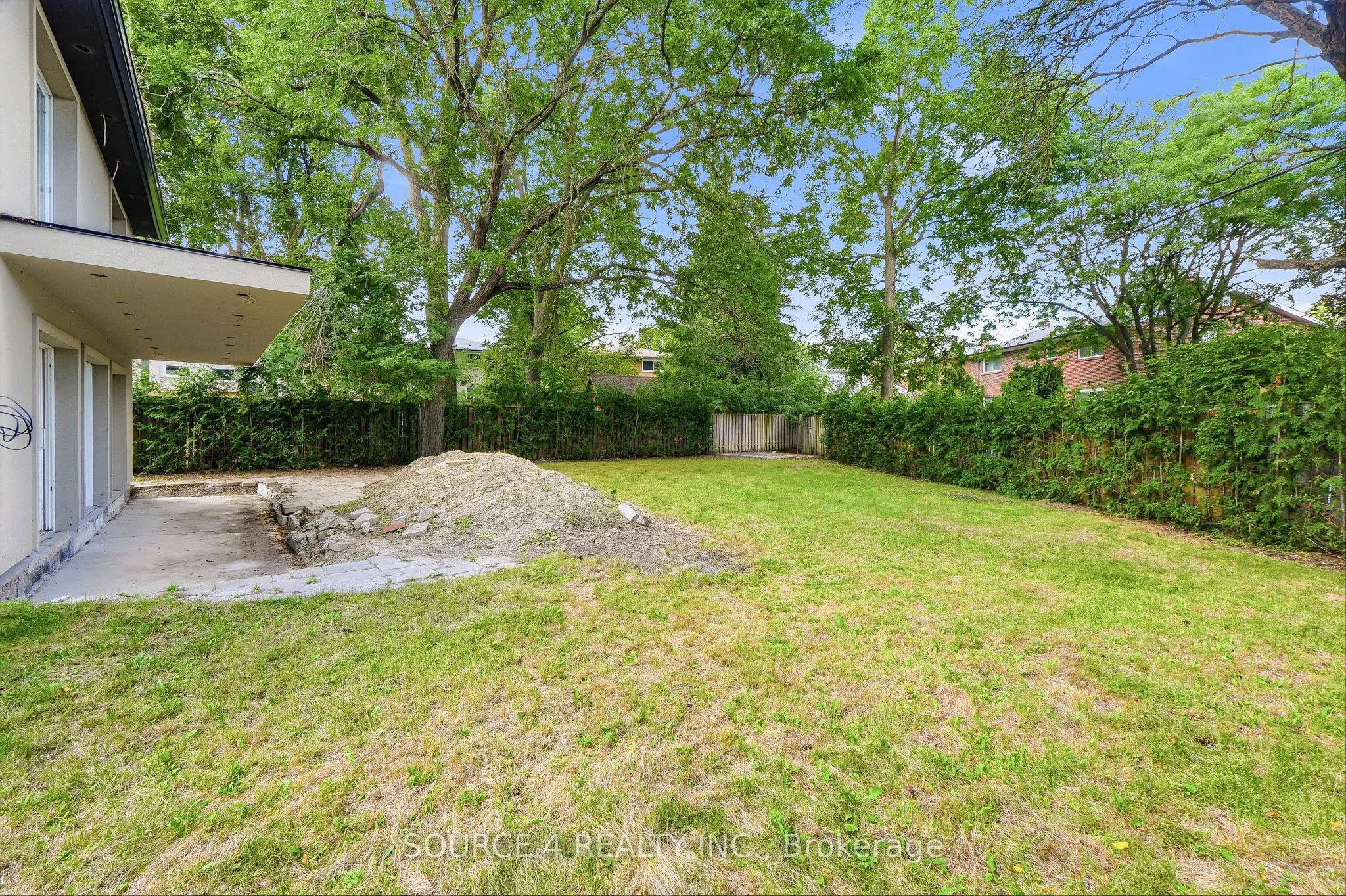 290 Newton Drive