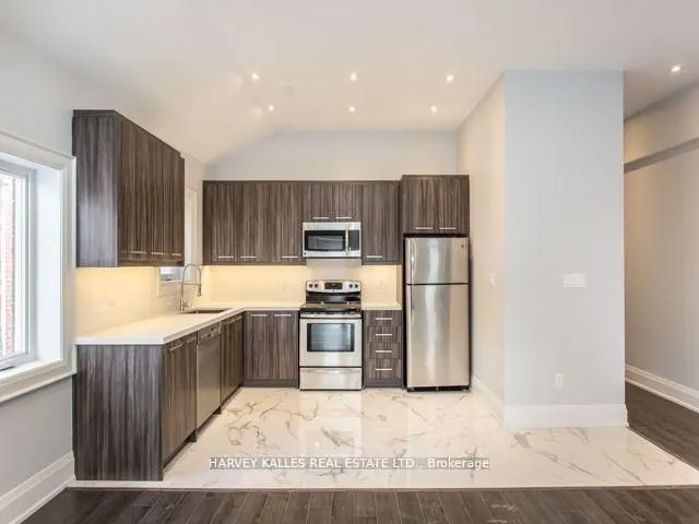989 Avenue Road #Upper