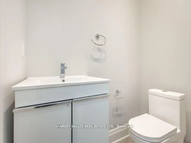 989 Avenue Road #Upper