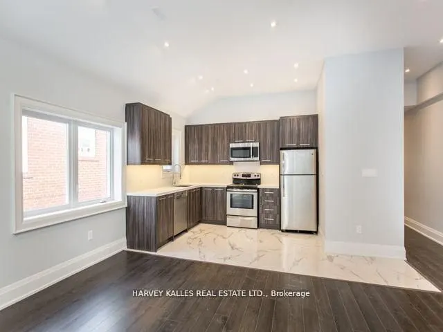 989 Avenue Road #Upper