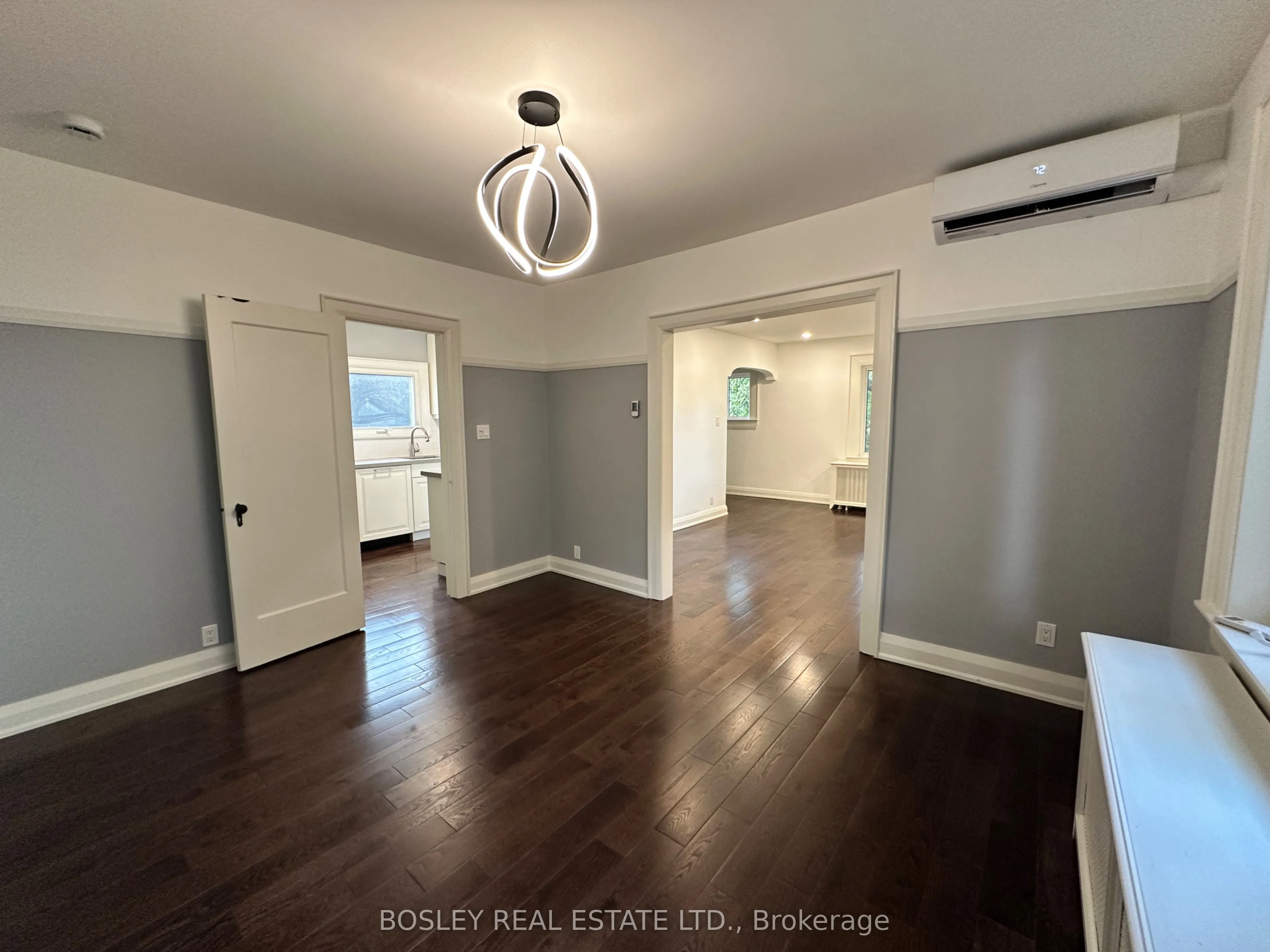 229 Manor Road E #2