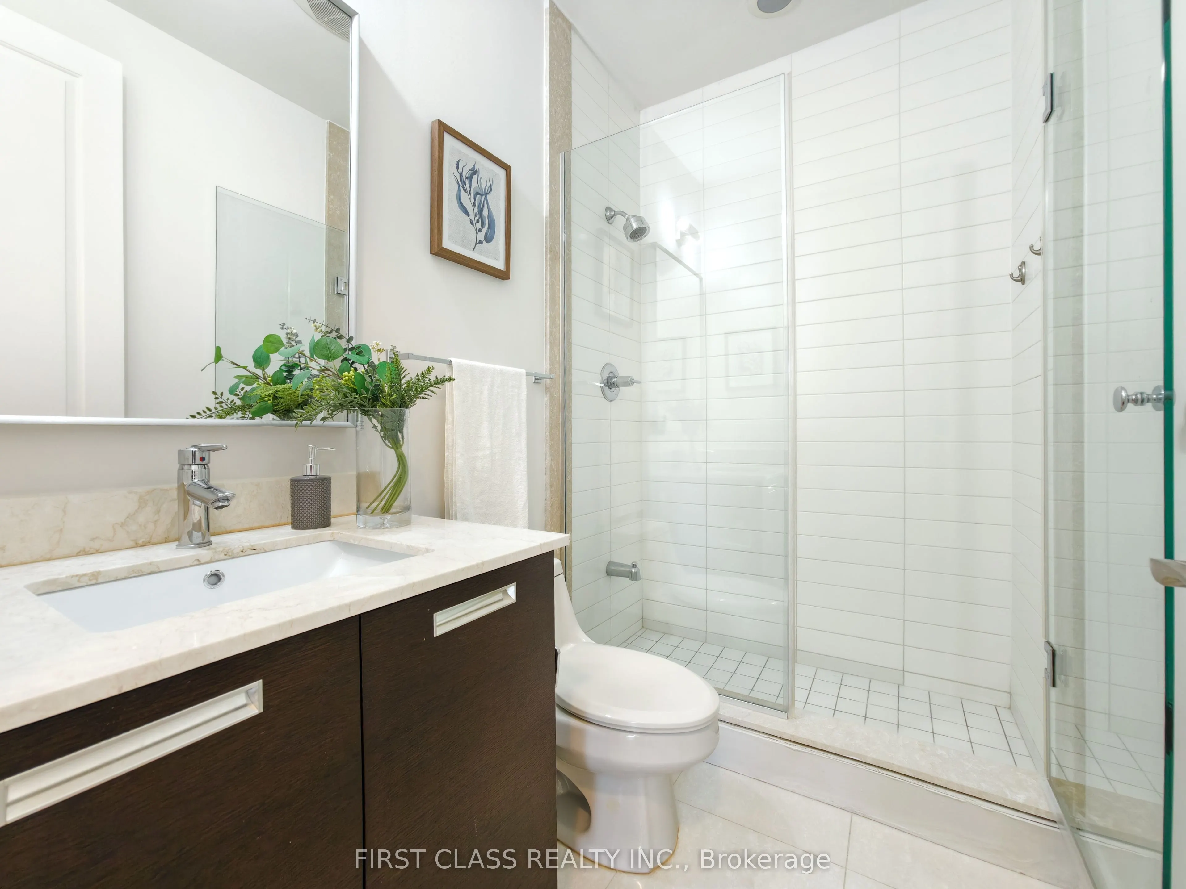 21 Balmuto Street #2501