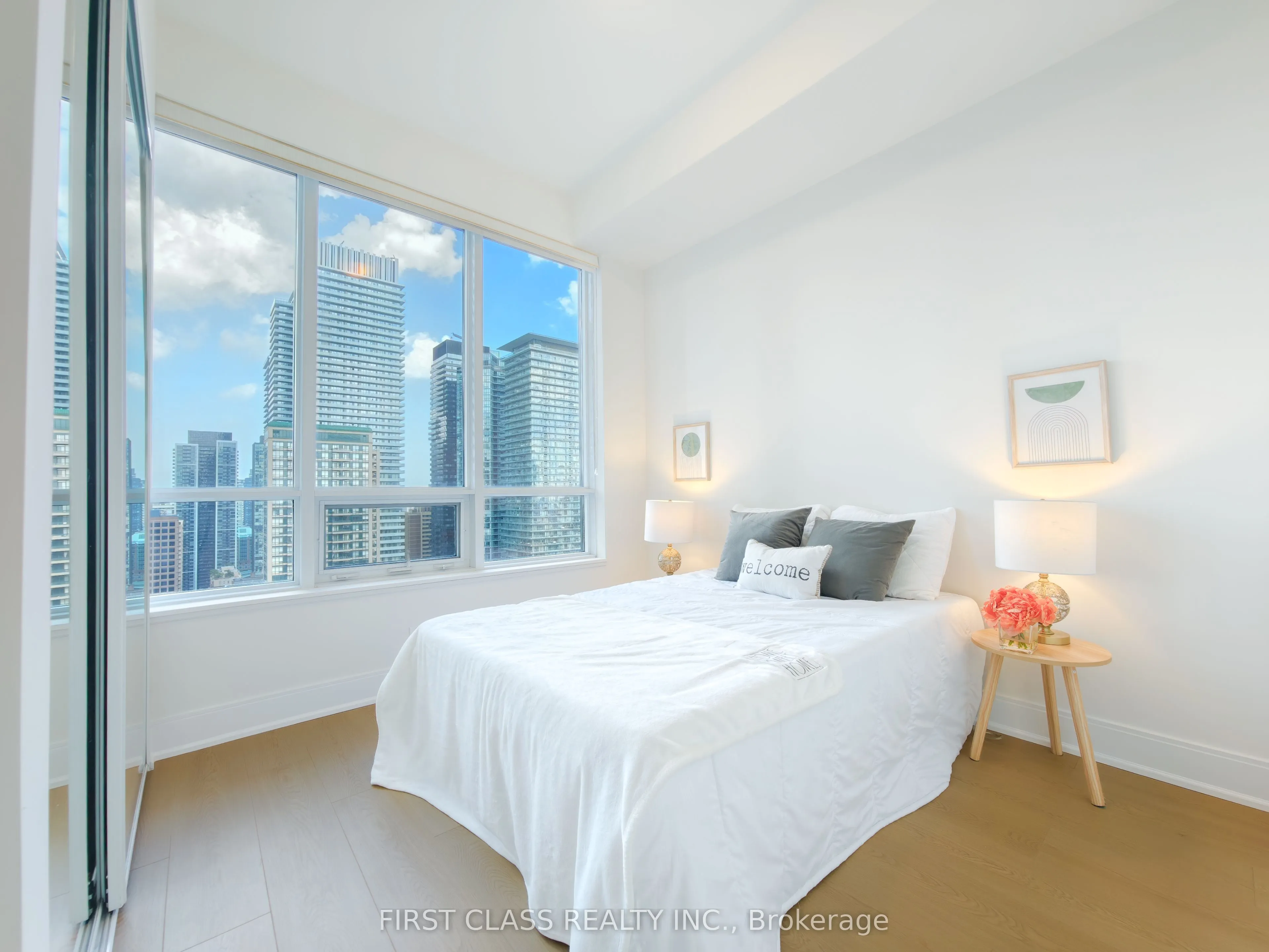 21 Balmuto Street #2501