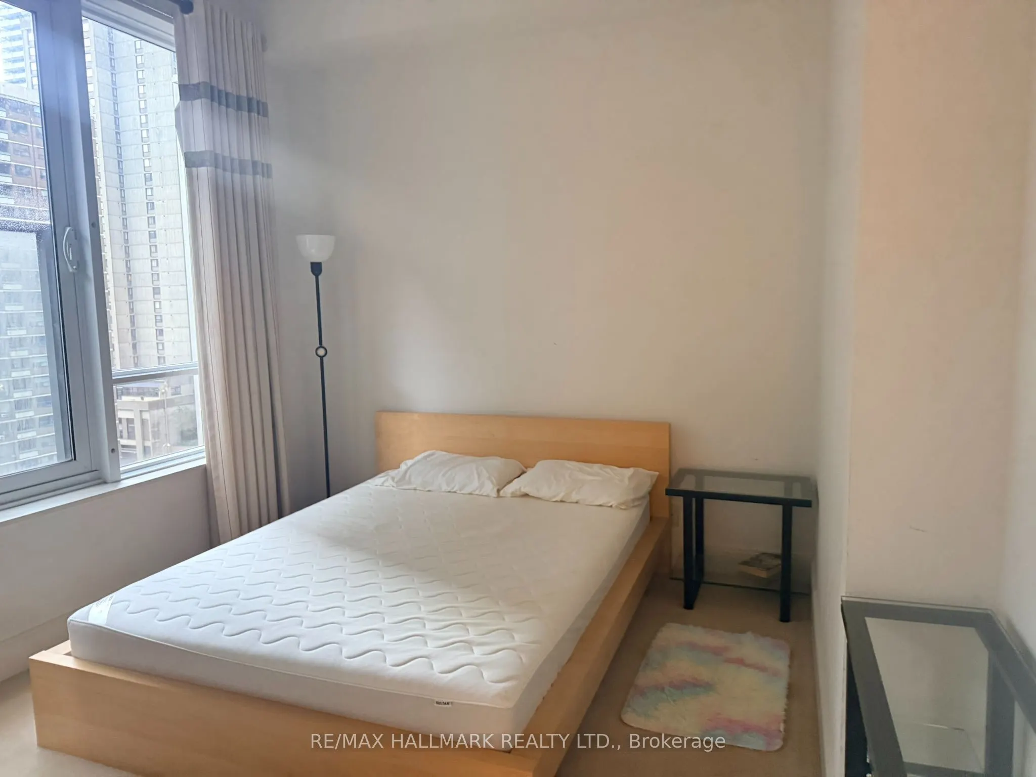 21 Balmuto Street #803