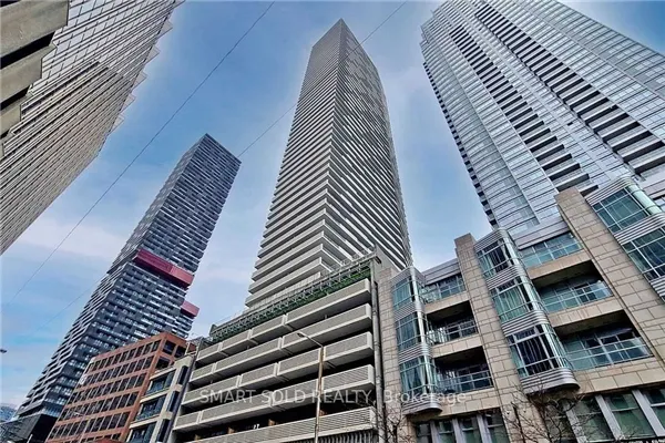 2221 Yonge Street