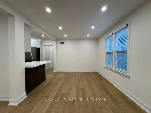 1328 Avenue Road #2