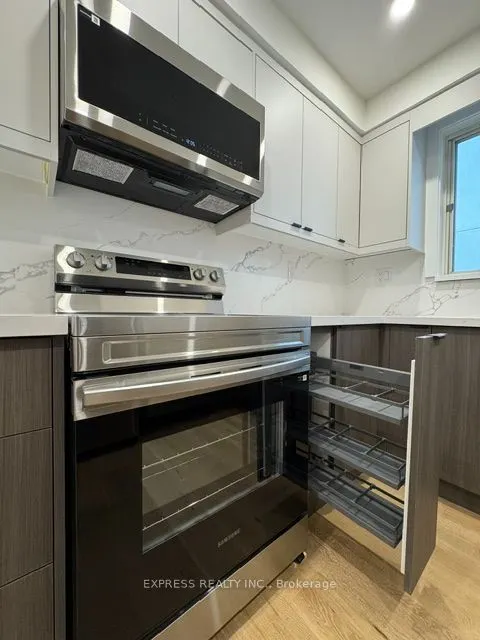 1328 Avenue Road #2