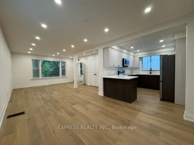 1328 Avenue Road #2