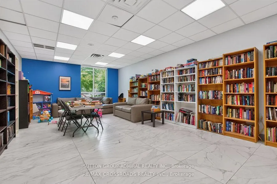 650 Lawrence Avenue W #435