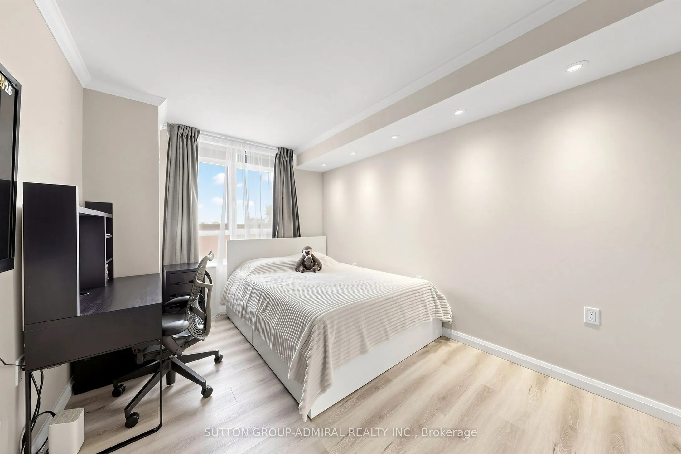 650 Lawrence Avenue W #435