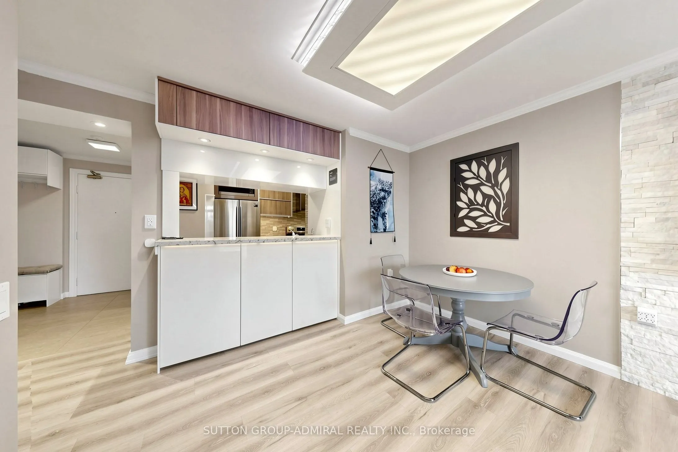 650 Lawrence Avenue W #435