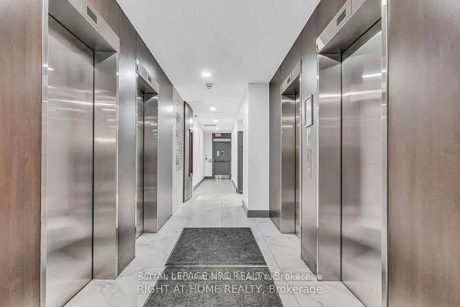 650 Lawrence Avenue W #435