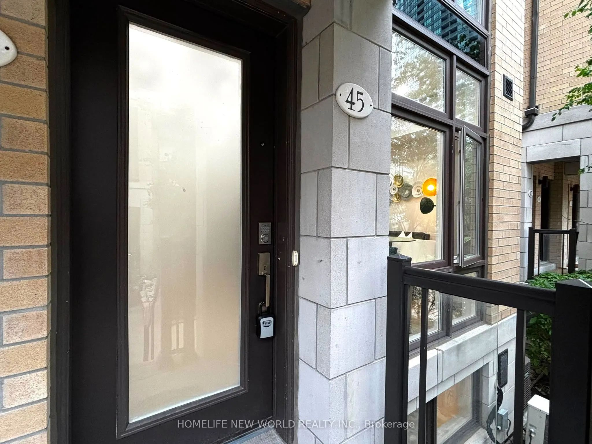 19 Eldora Avenue #45