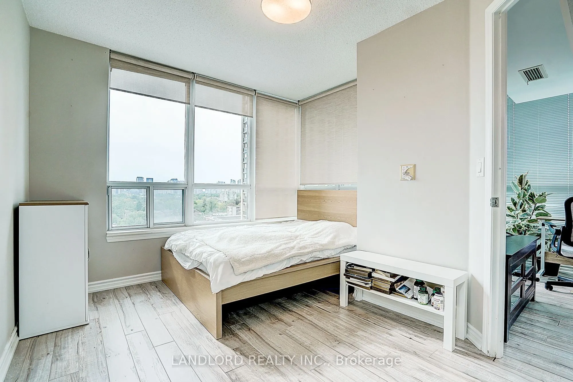 17 Barberry Place #1014