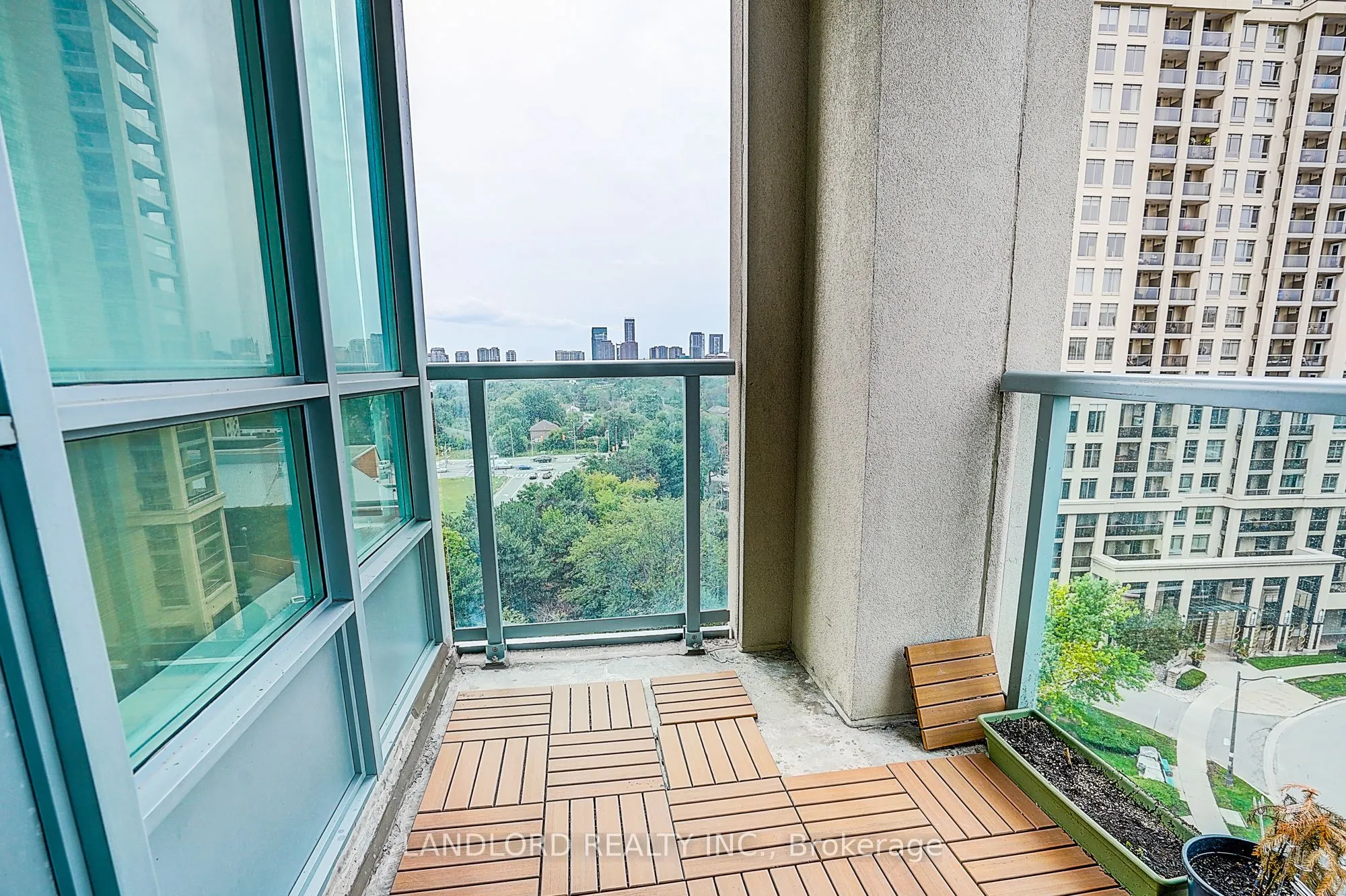 17 Barberry Place #1014