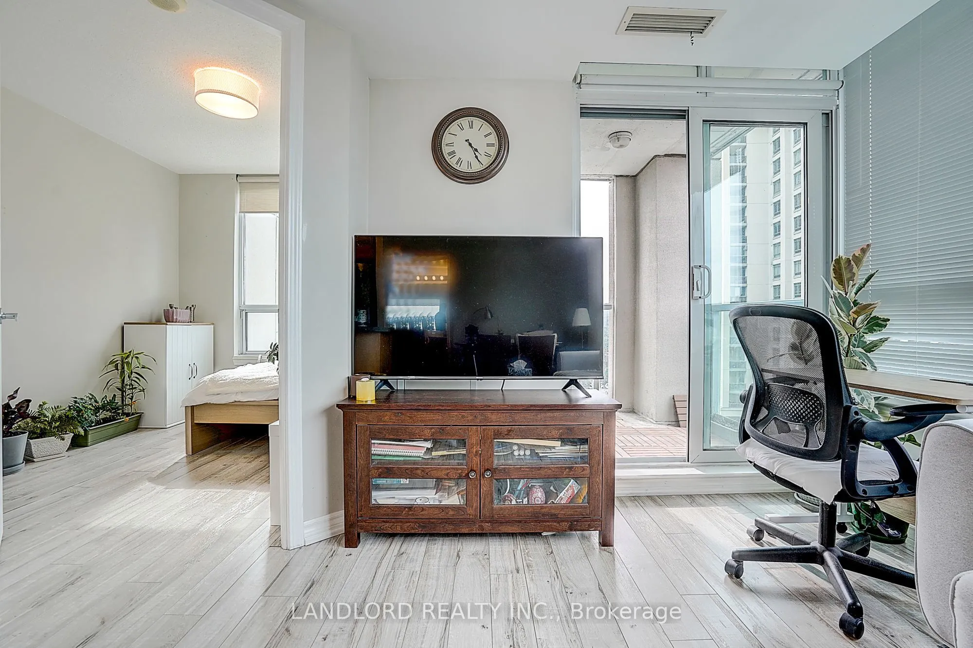17 Barberry Place #1014
