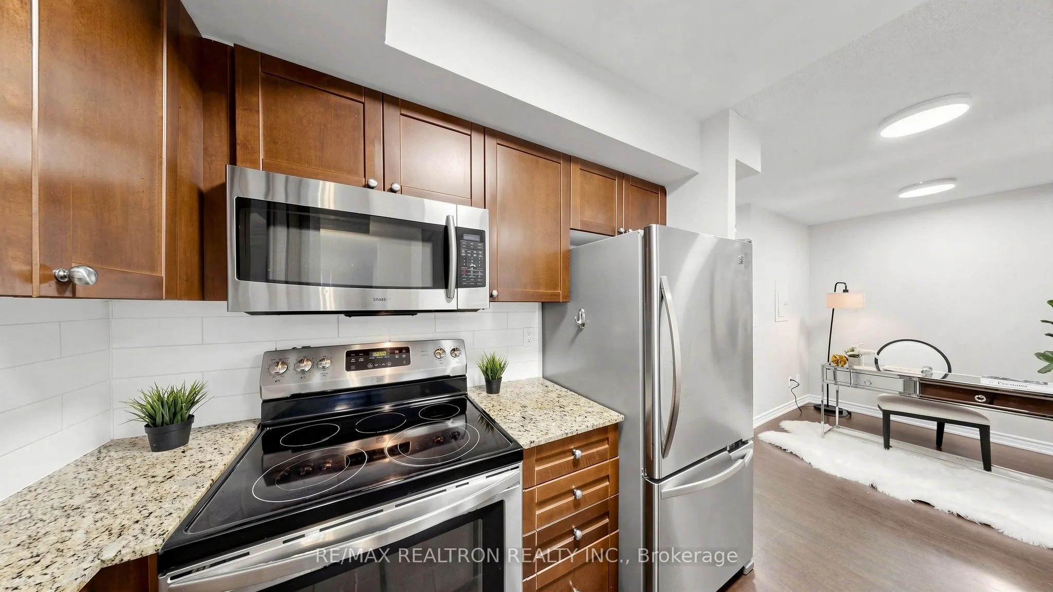 761 Bay Street #1212