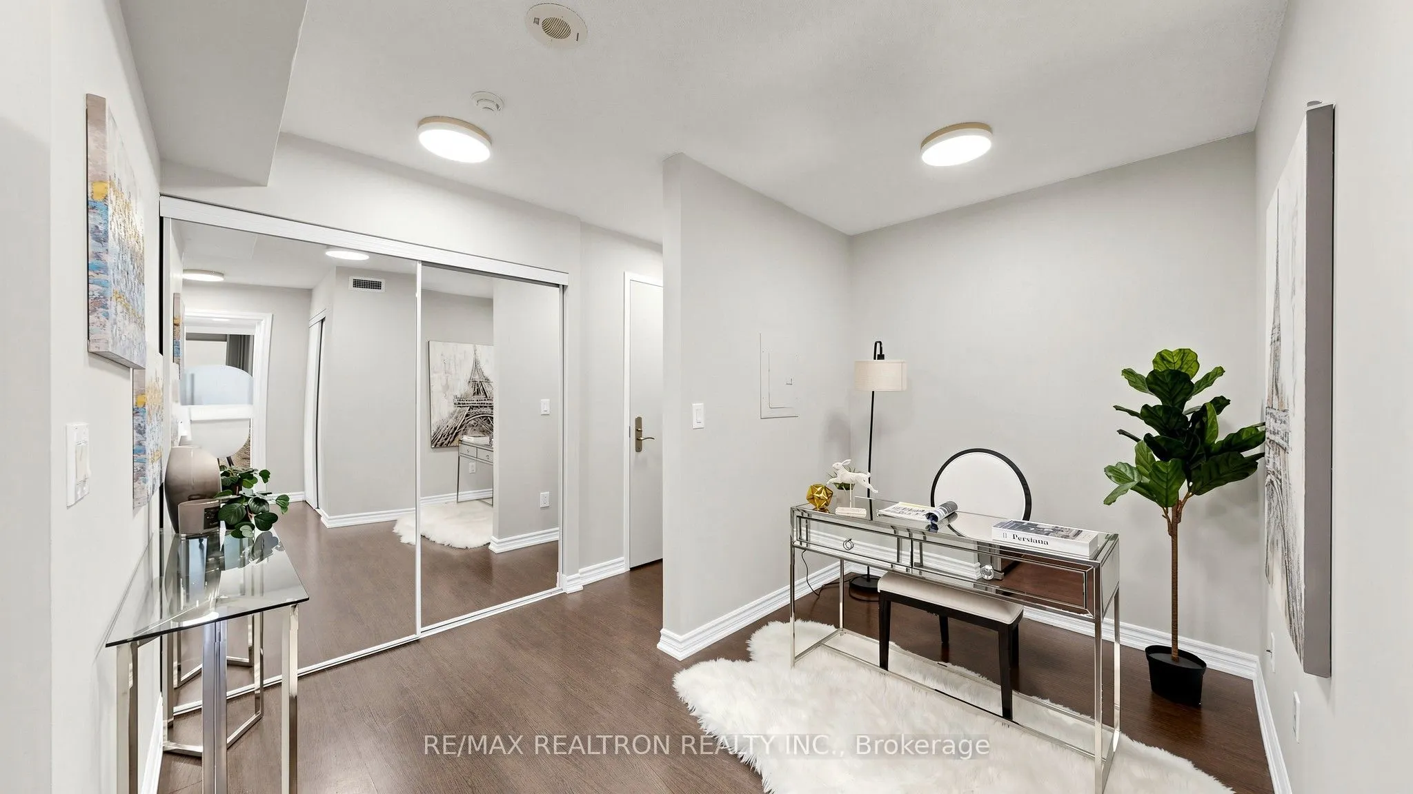 761 Bay Street #1212