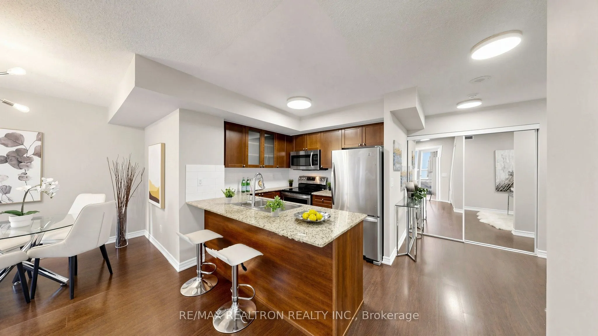 761 Bay Street #1212