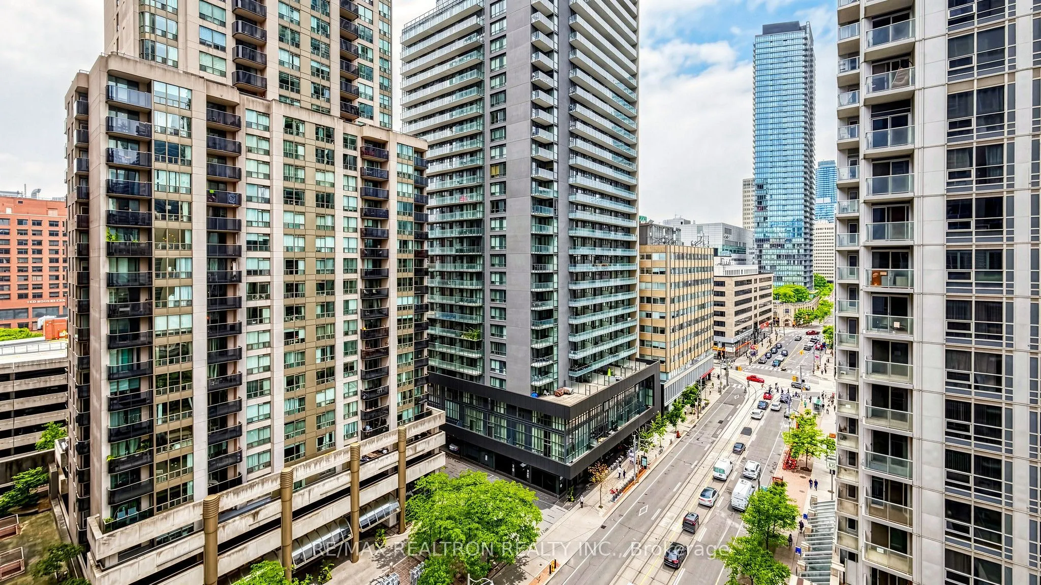 761 Bay Street #1212