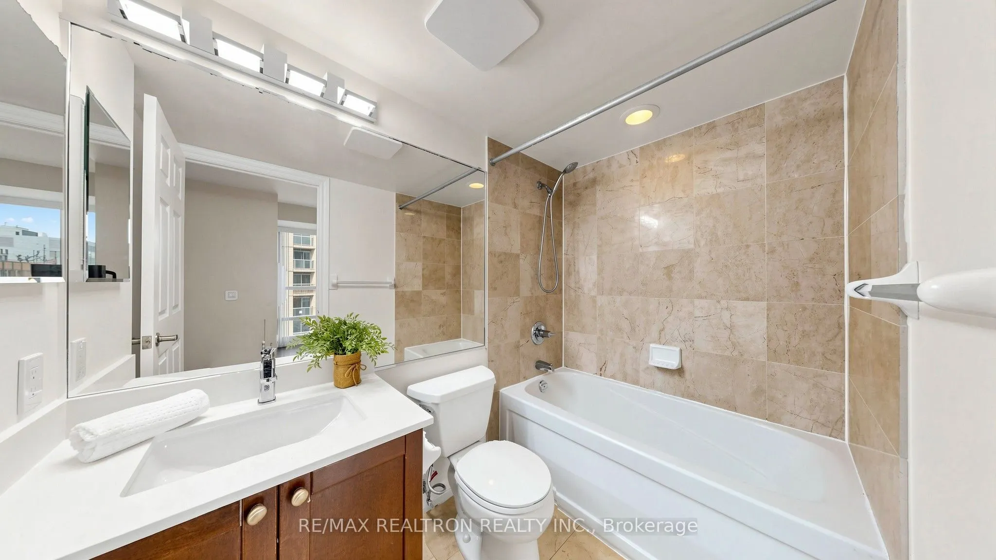761 Bay Street #1212