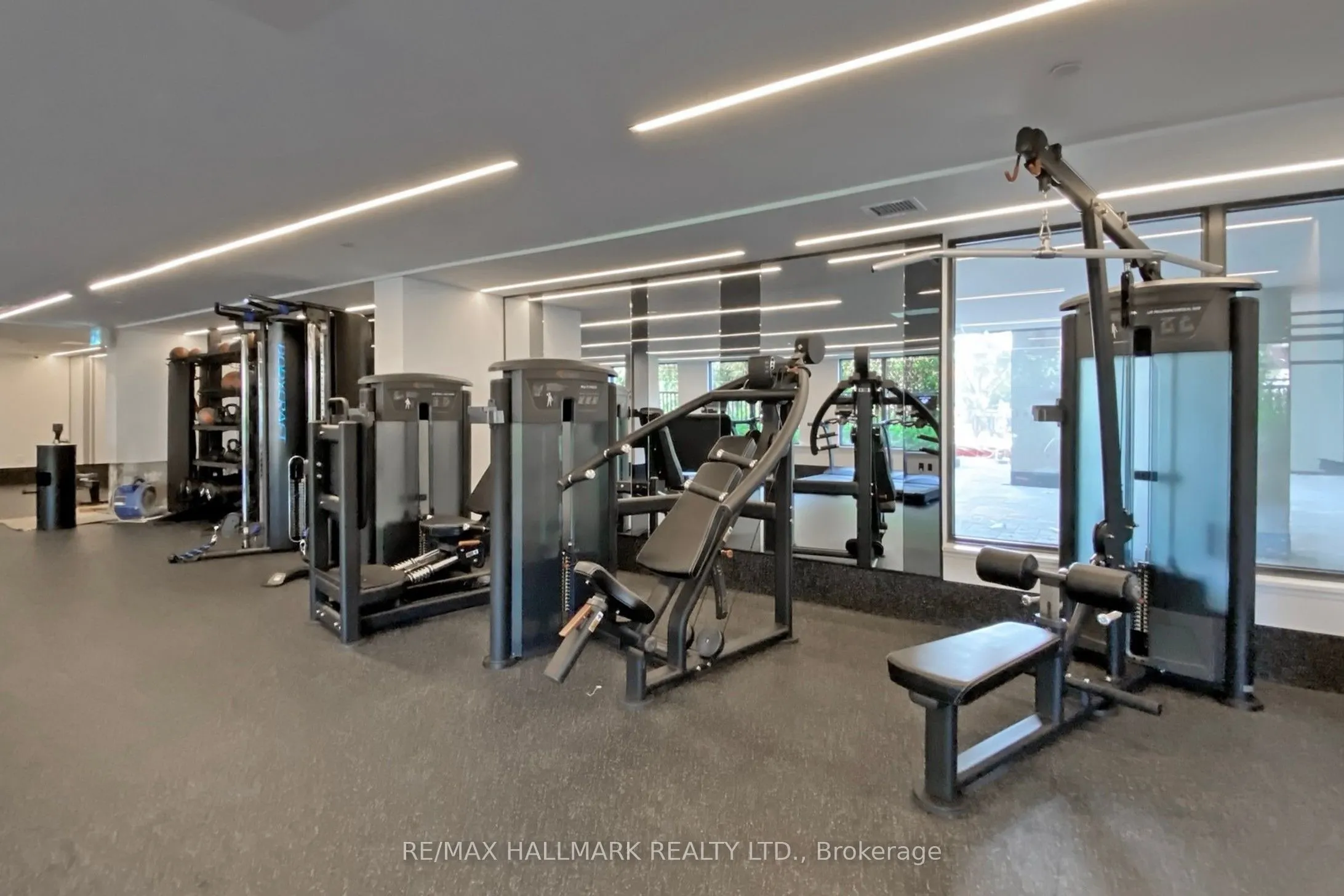 500 Wilson Avenue #424
