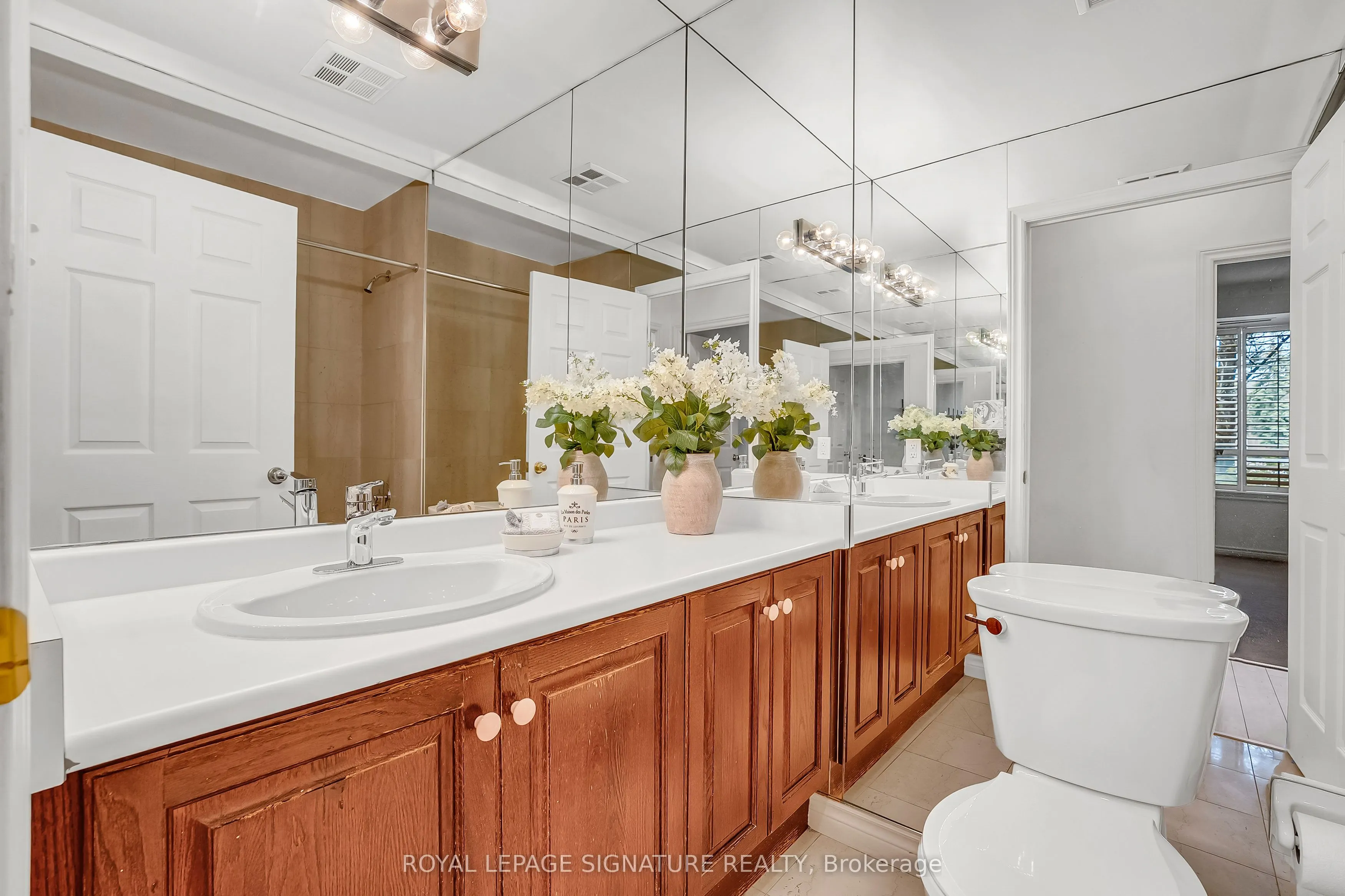 801 Lawrence Avenue E #106