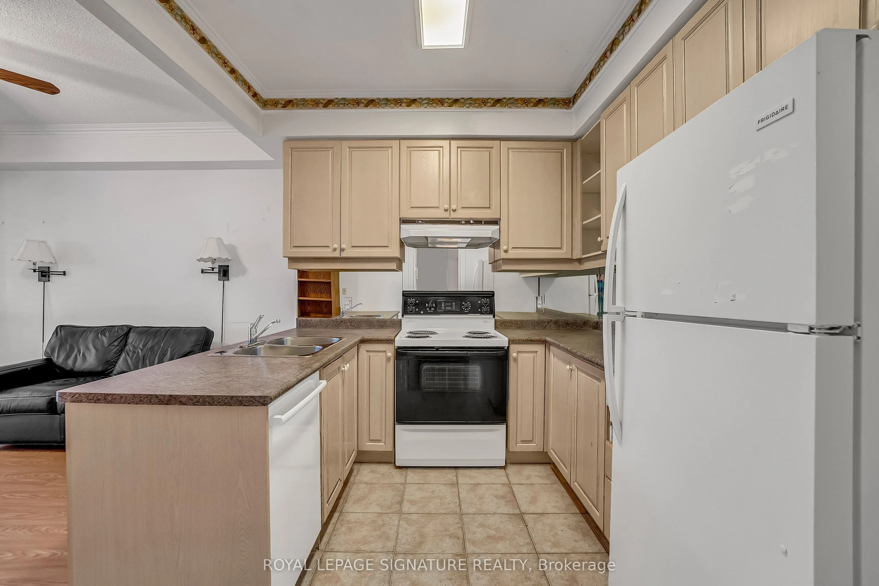 801 Lawrence Avenue E #106