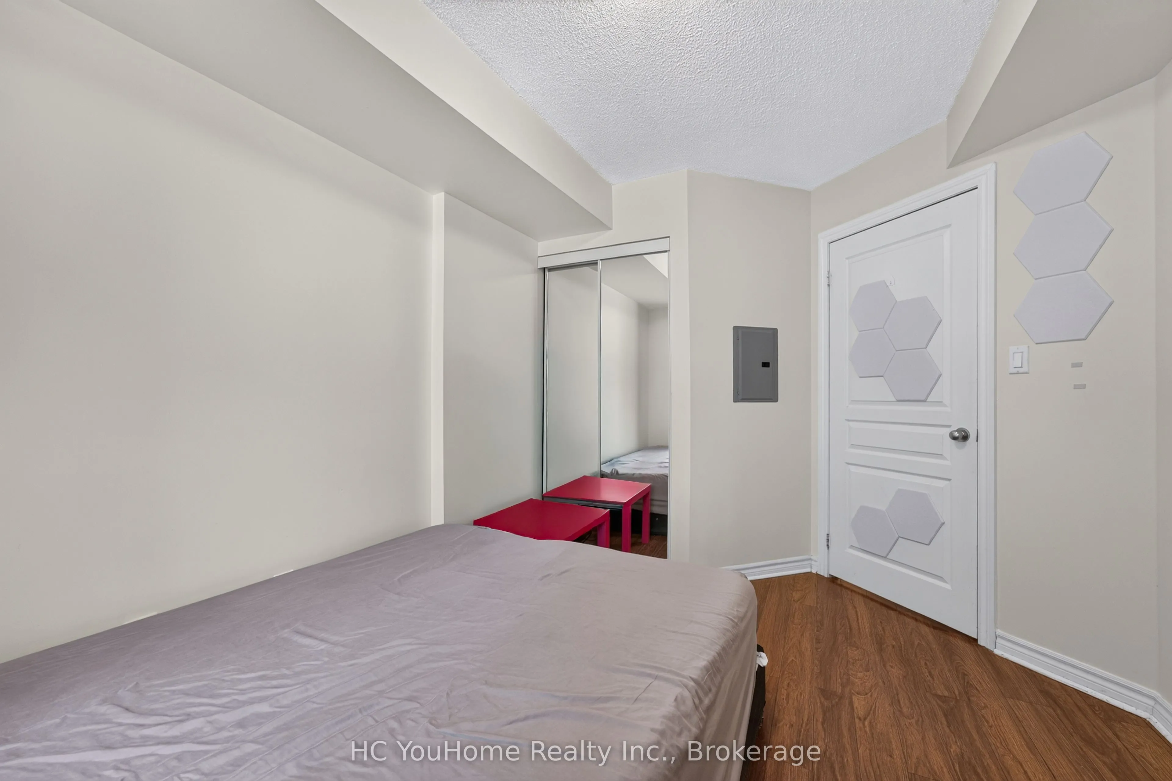 801 Bay Street #607